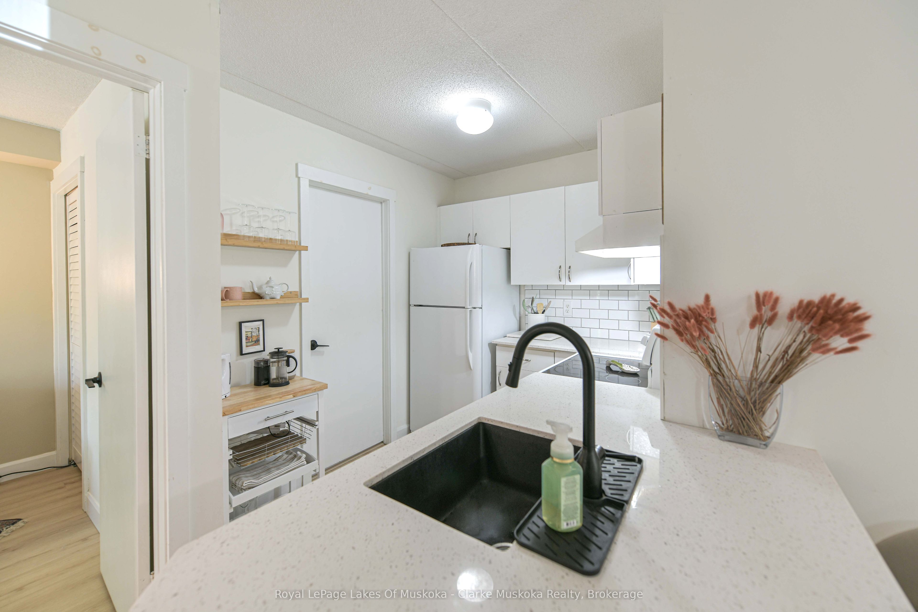 19 Dawson Drive 42 Property Photo 10