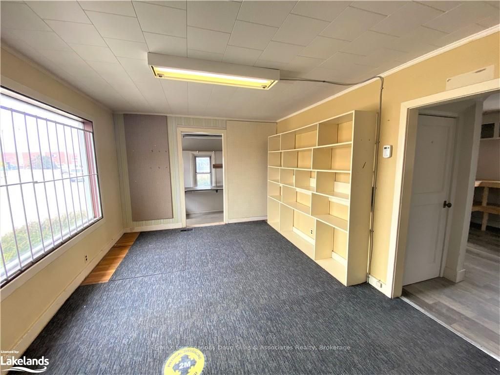 14 Birch Street Property Photo 5