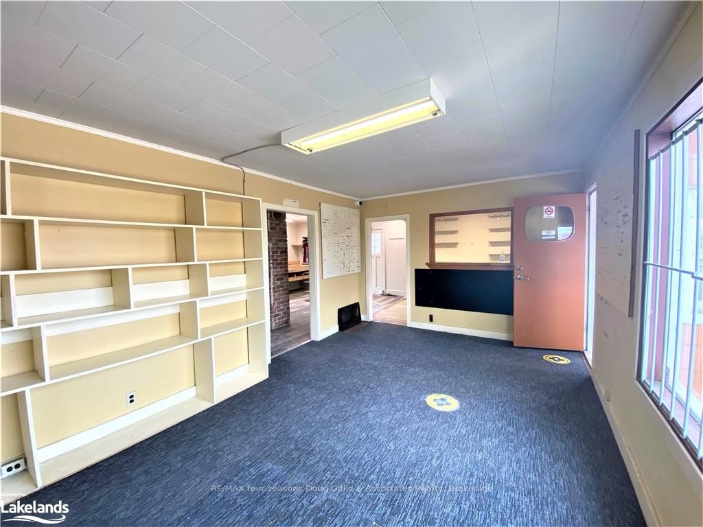 14 Birch Street Property Photo 9