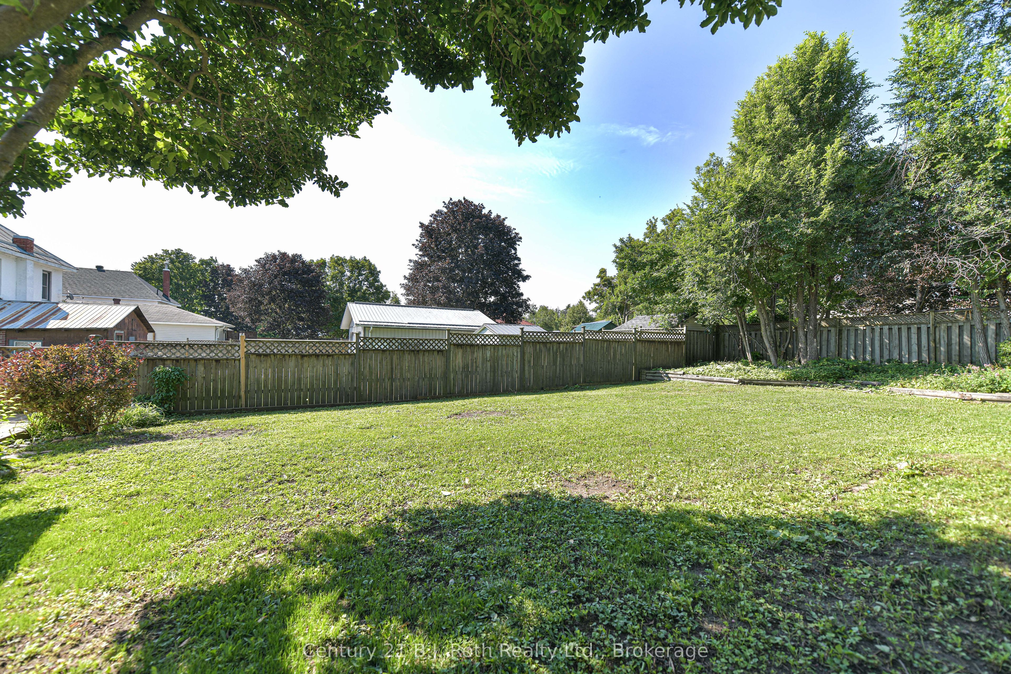 12 Clinton Street Property Photo 14