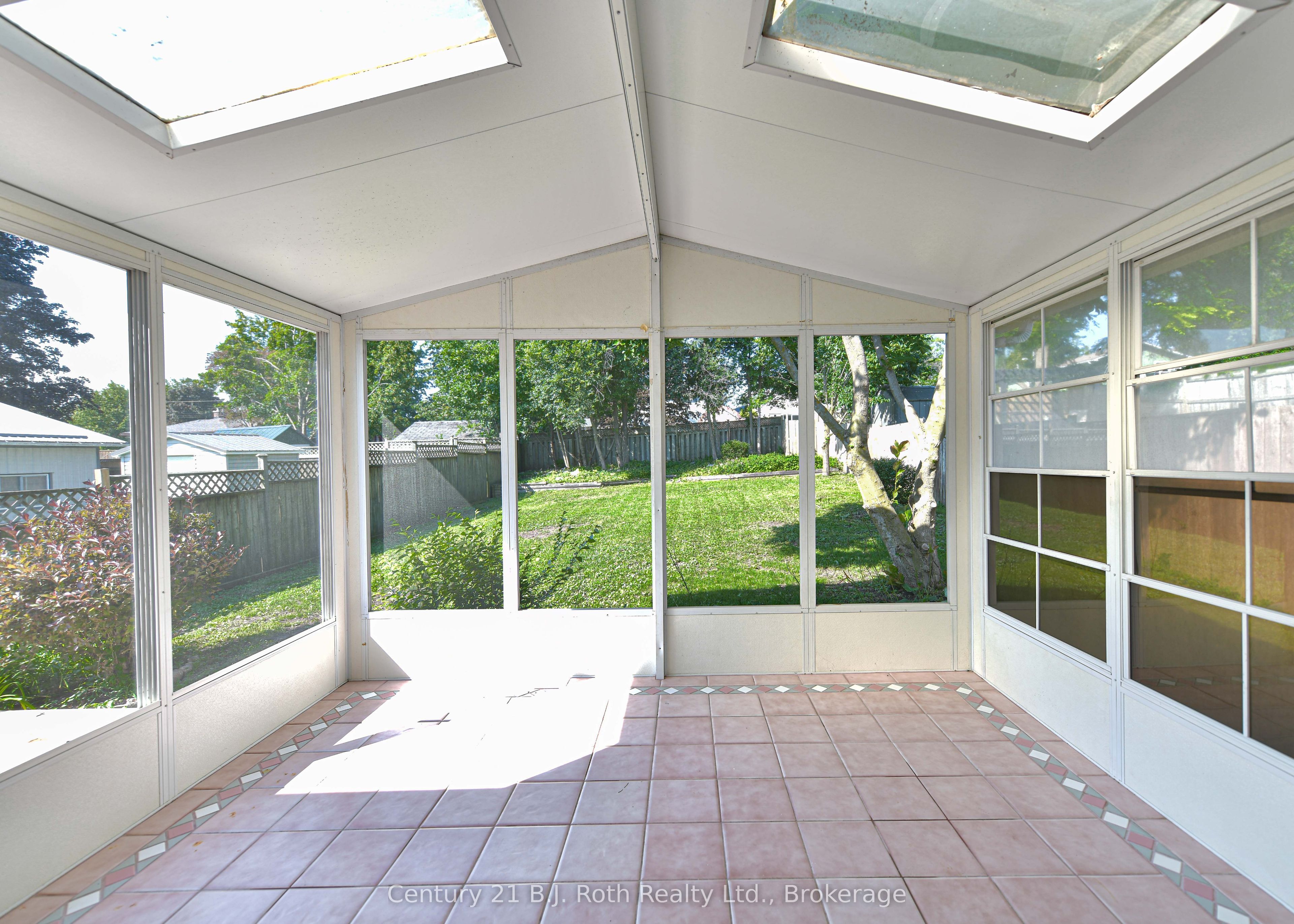 12 Clinton Street Property Photo 32