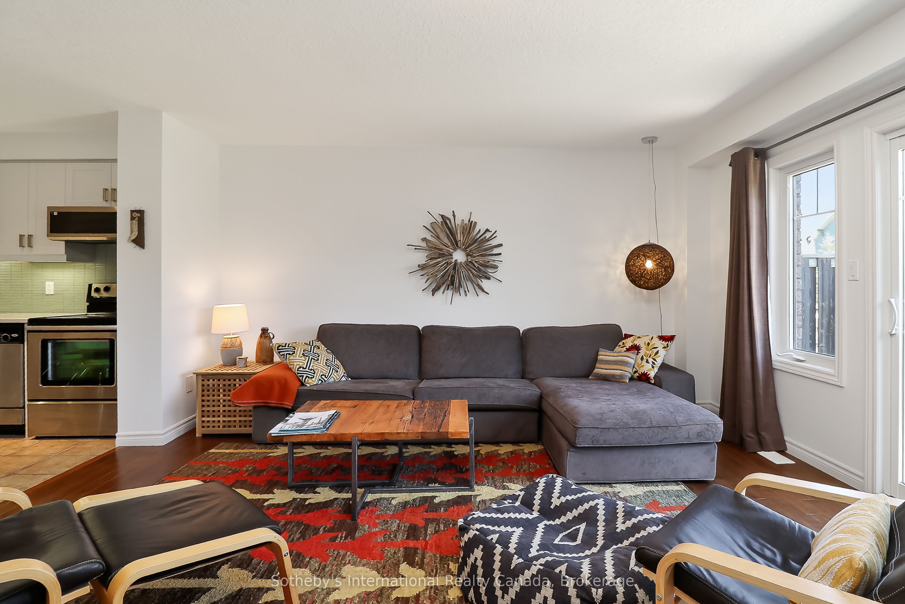 49 Silver Glen Boulevard Property Photo 13