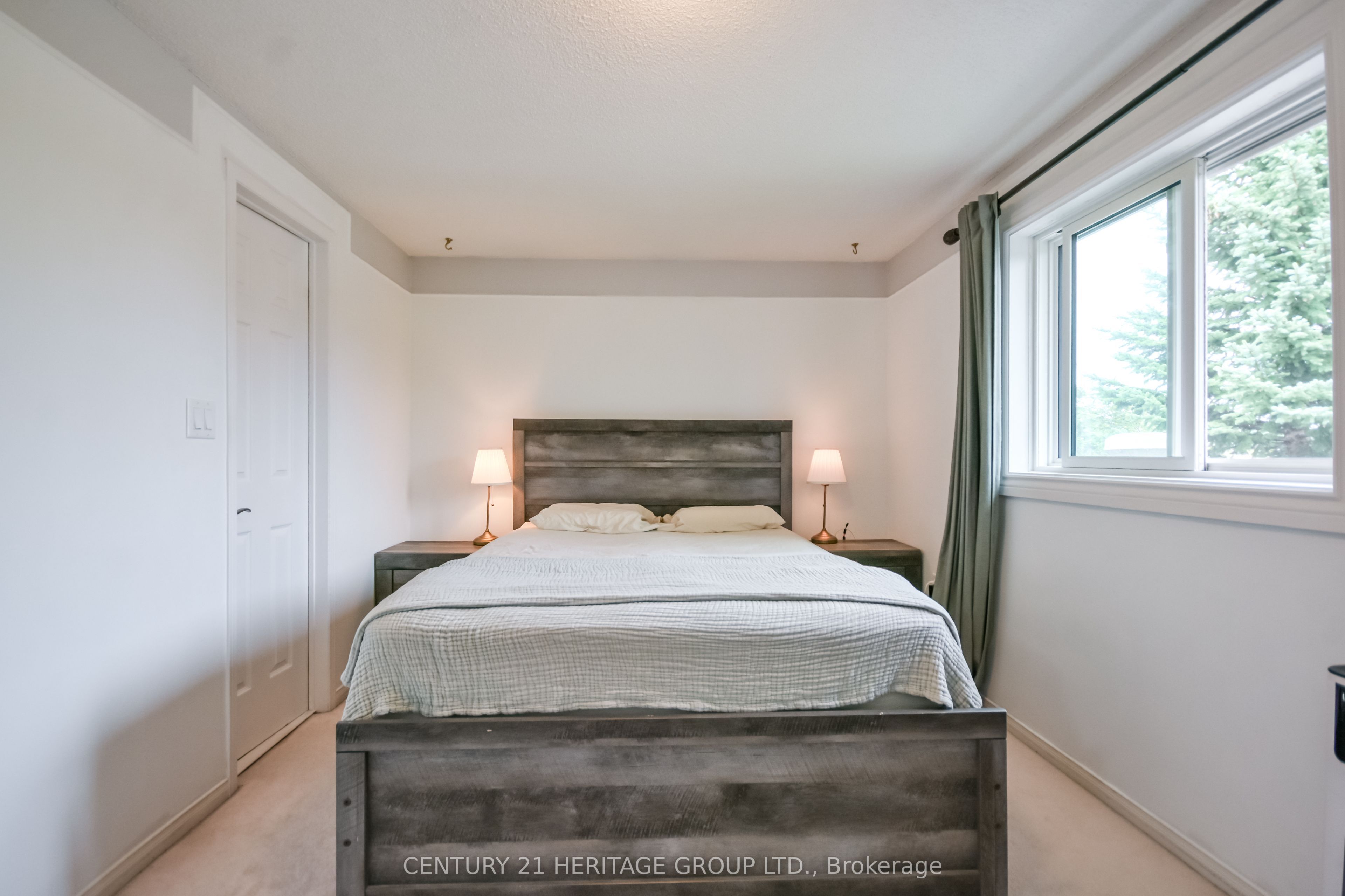 416 Sunnidale Road Property Photo 10