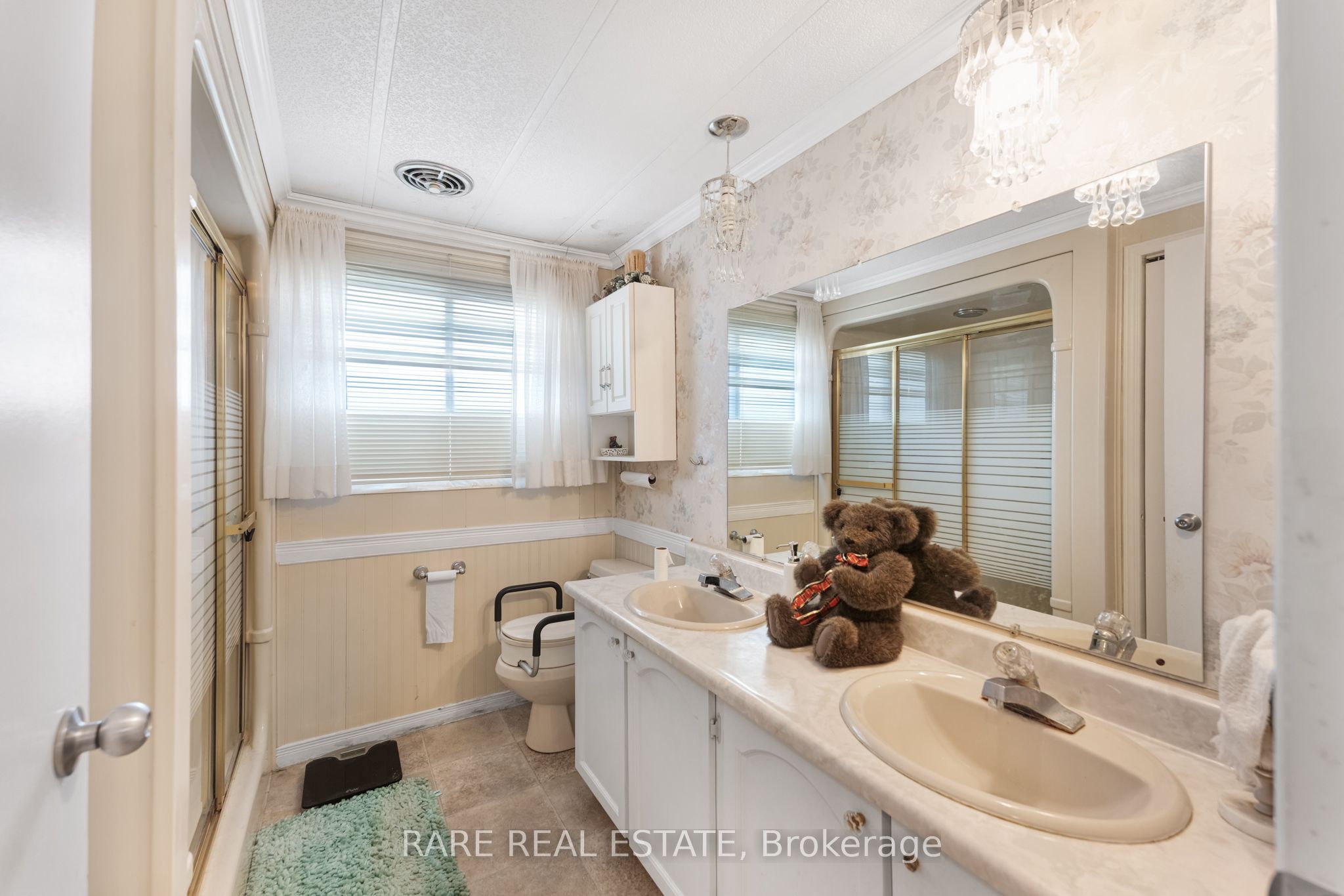 5263 Elliott Side Road 5 Property Photo 10