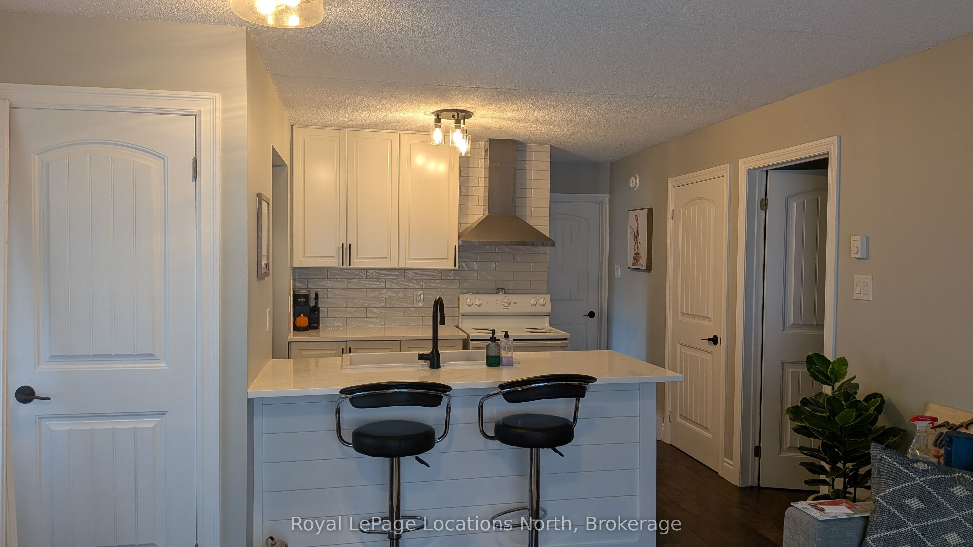 19 Dawson Drive 64 Property Photo 1
