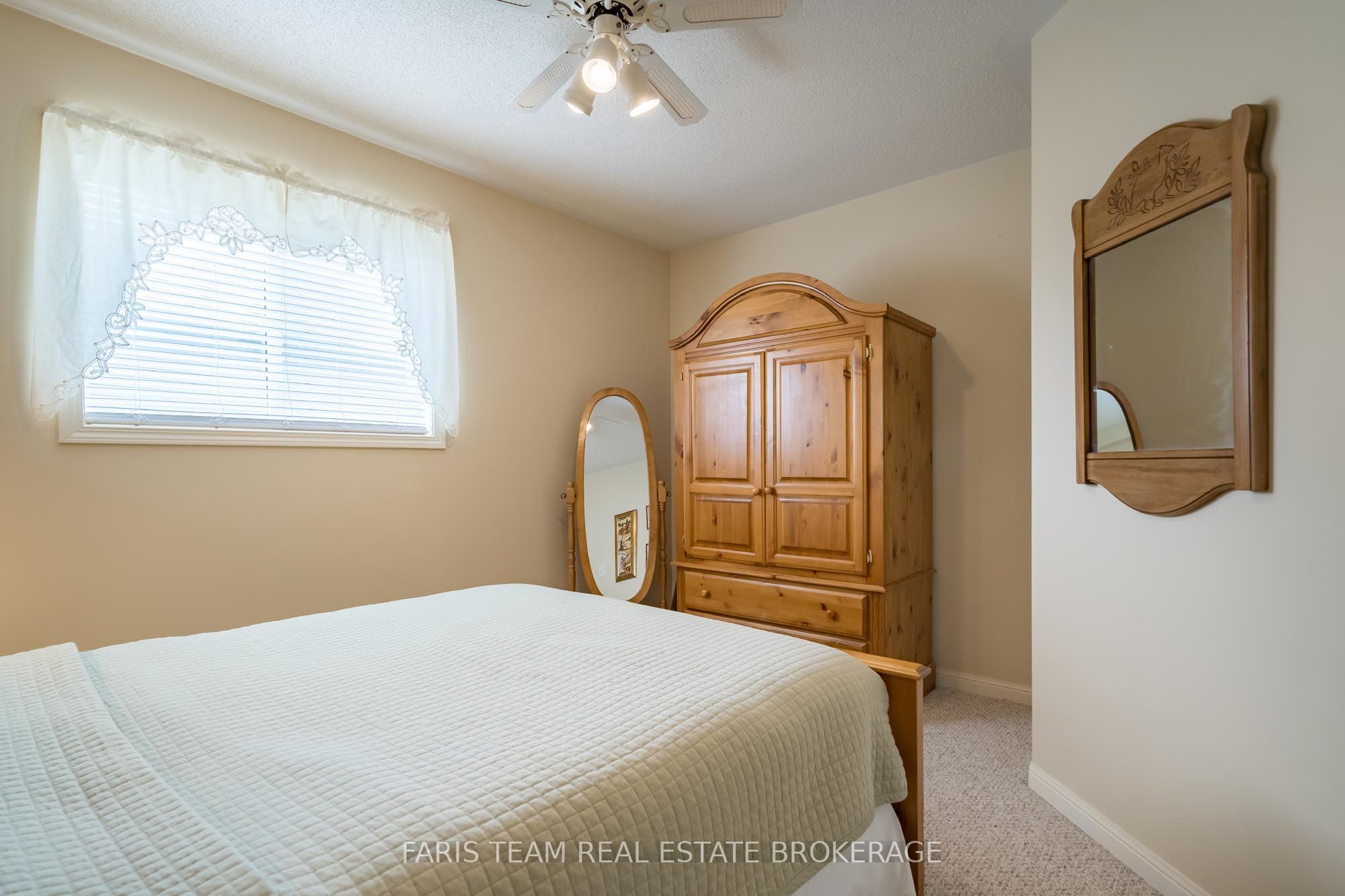68 Trott Boulevard Property Photo 26