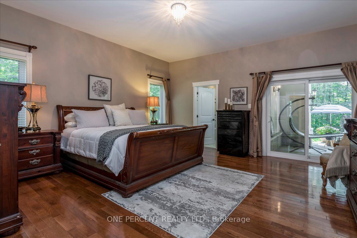 9 Laddie Lane Property Photo 25