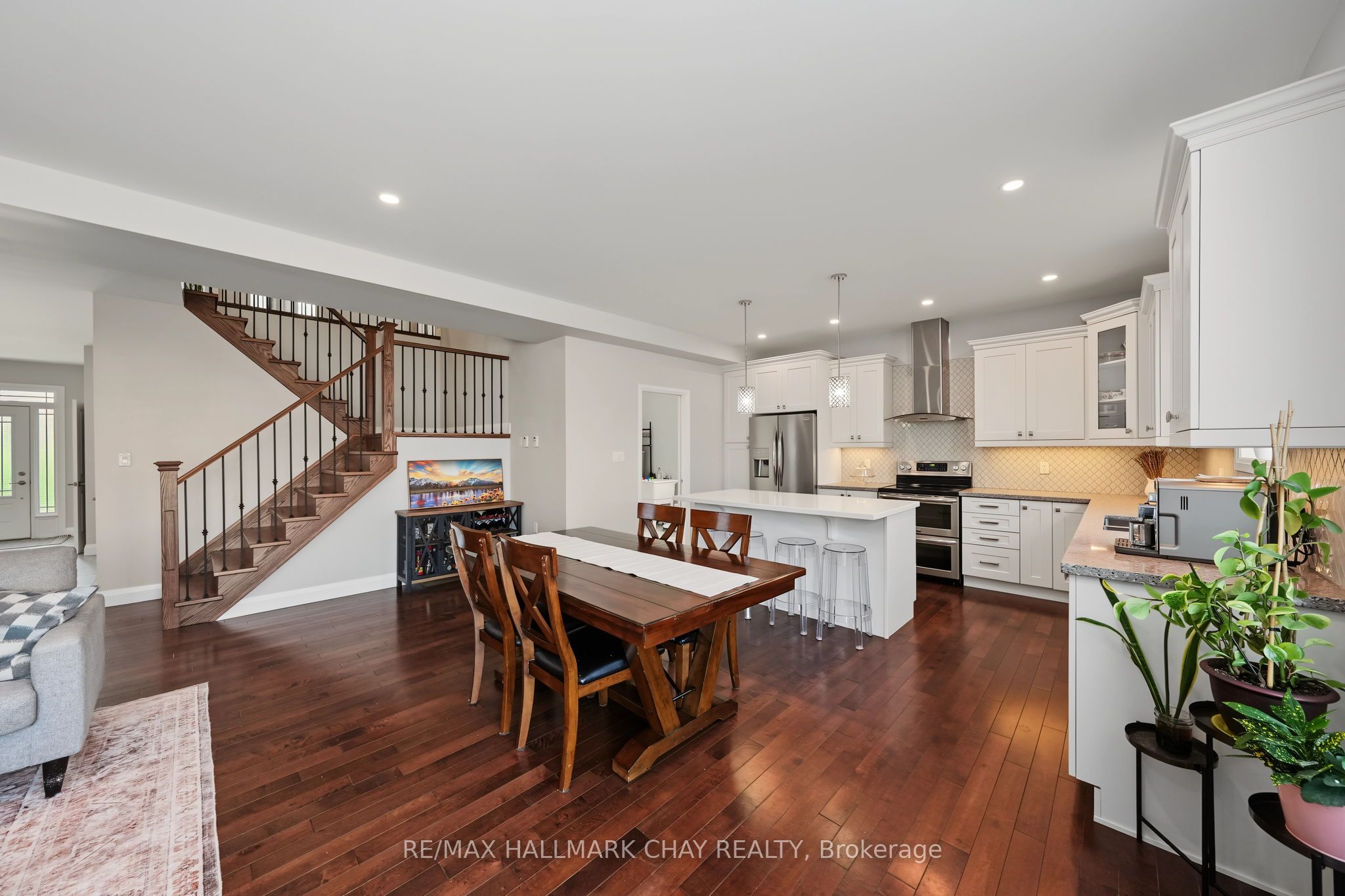 36 Lowry Court Property Photo 11