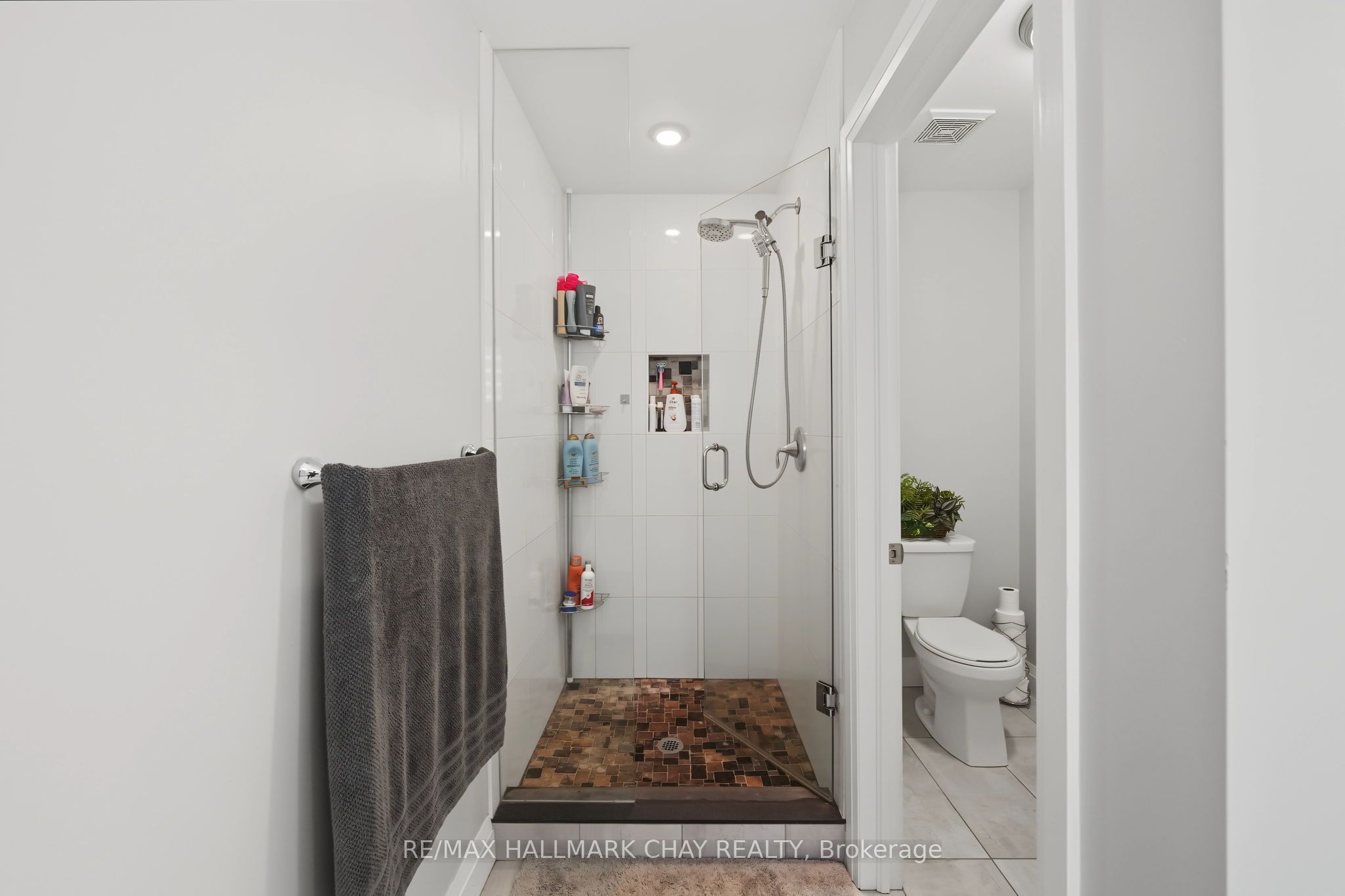36 Lowry Court Property Photo 25