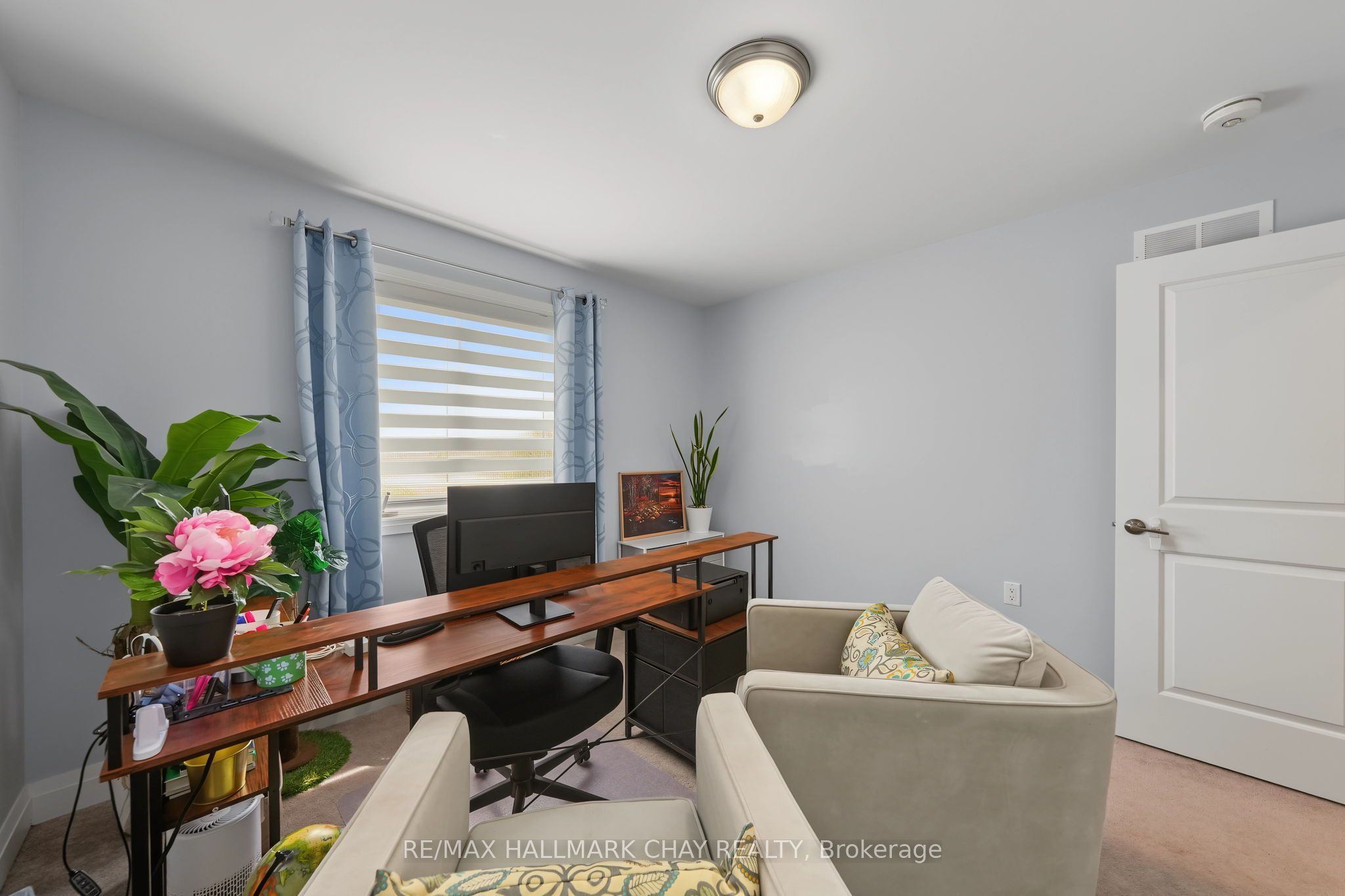 36 Lowry Court Property Photo 26