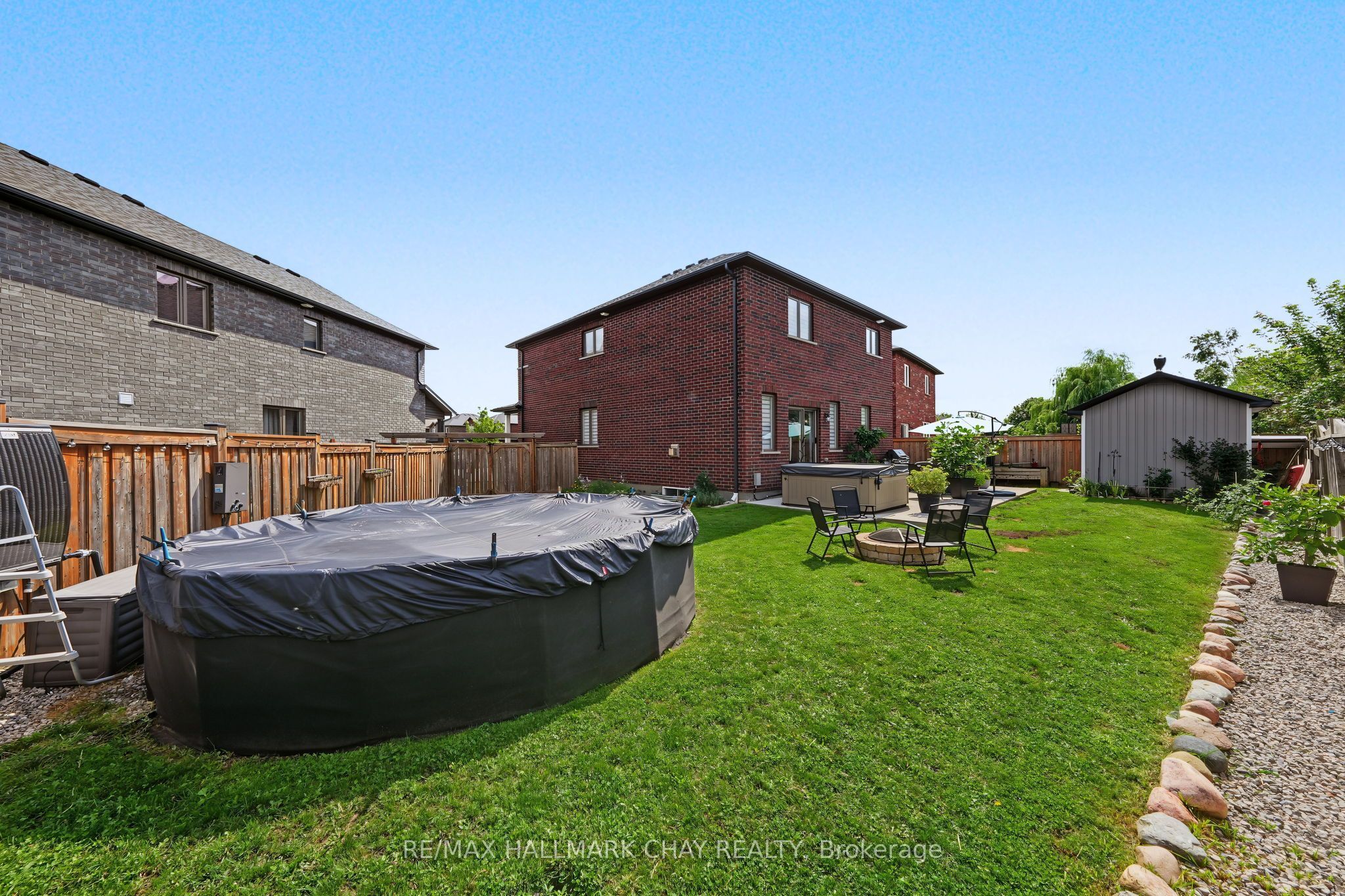 36 Lowry Court Property Photo 33