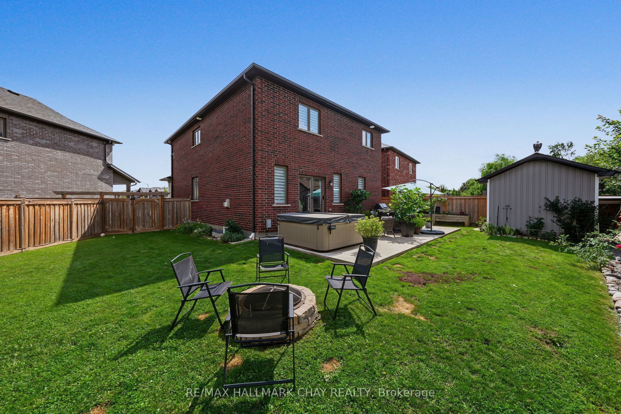 36 Lowry Court Property Photo 34