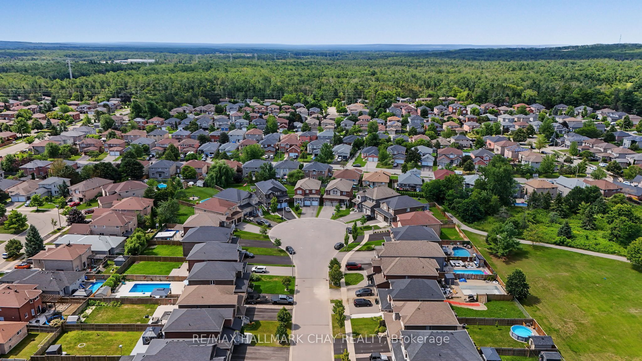 36 Lowry Court Property Photo 40