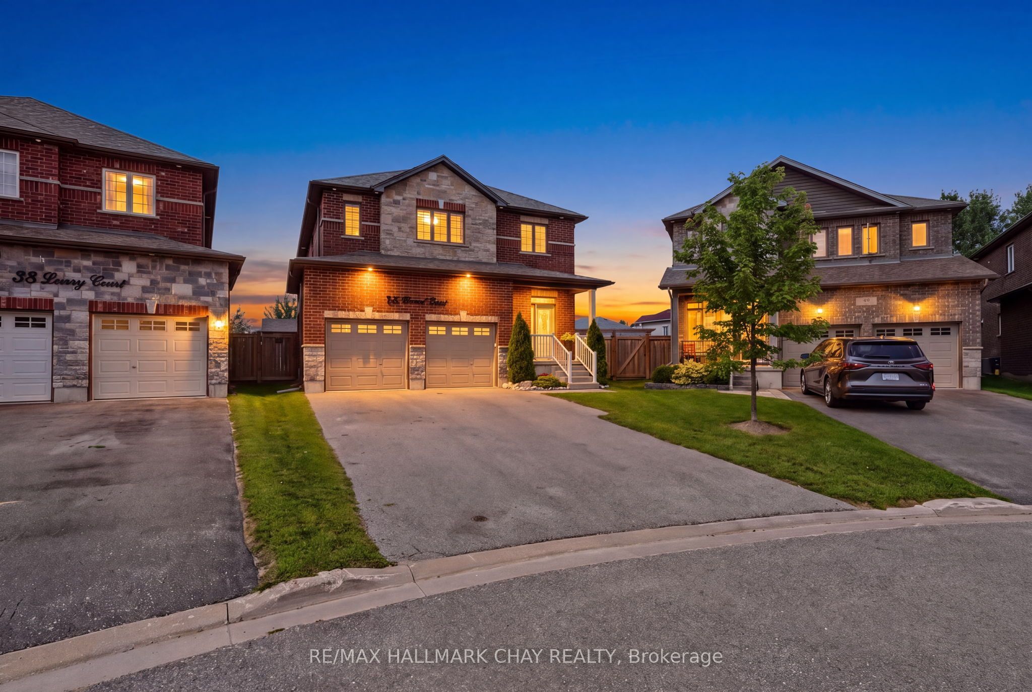 36 Lowry Court Property Photo 49
