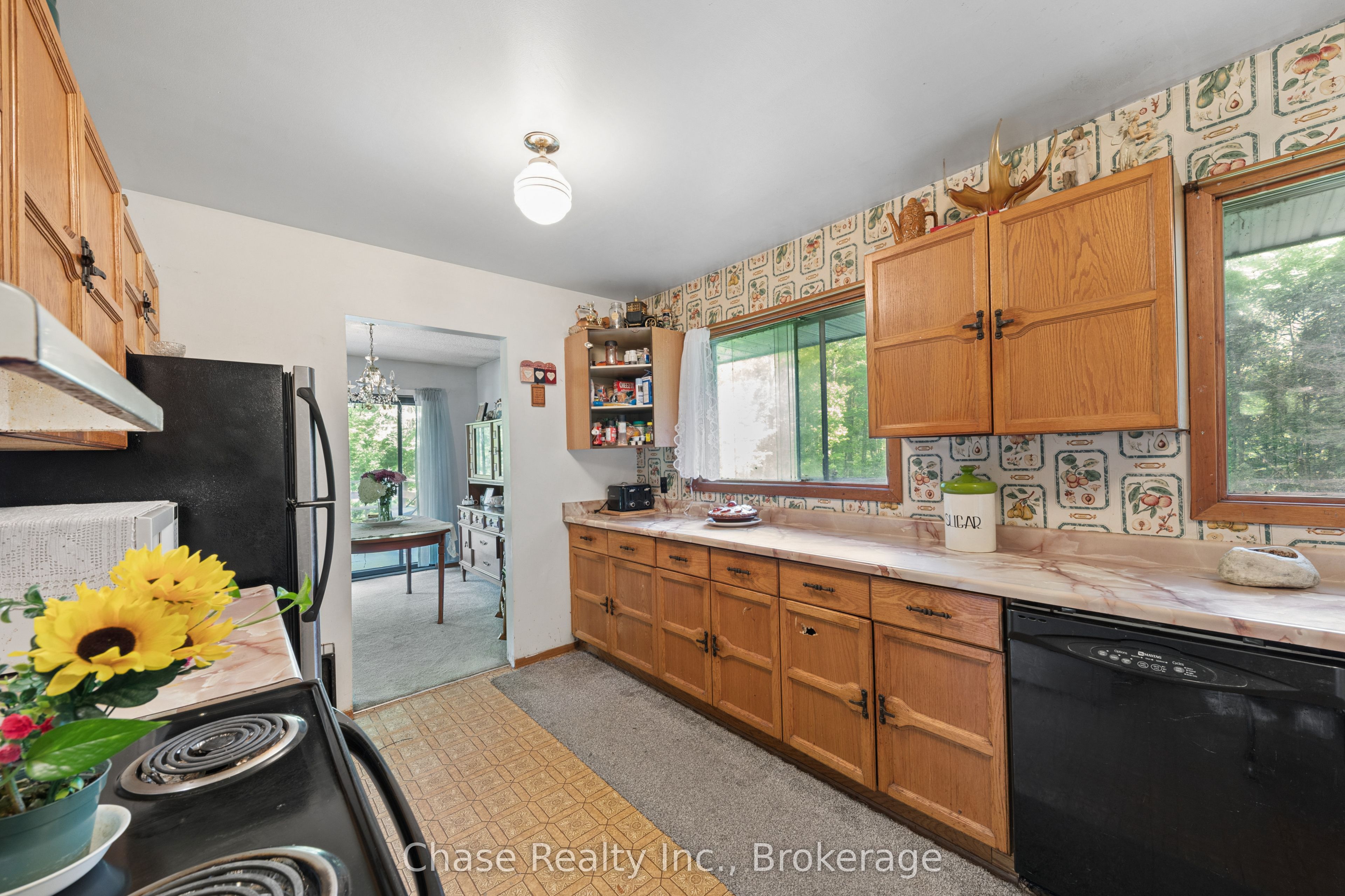 655 Tiny Beaches Road N Property Photo 17