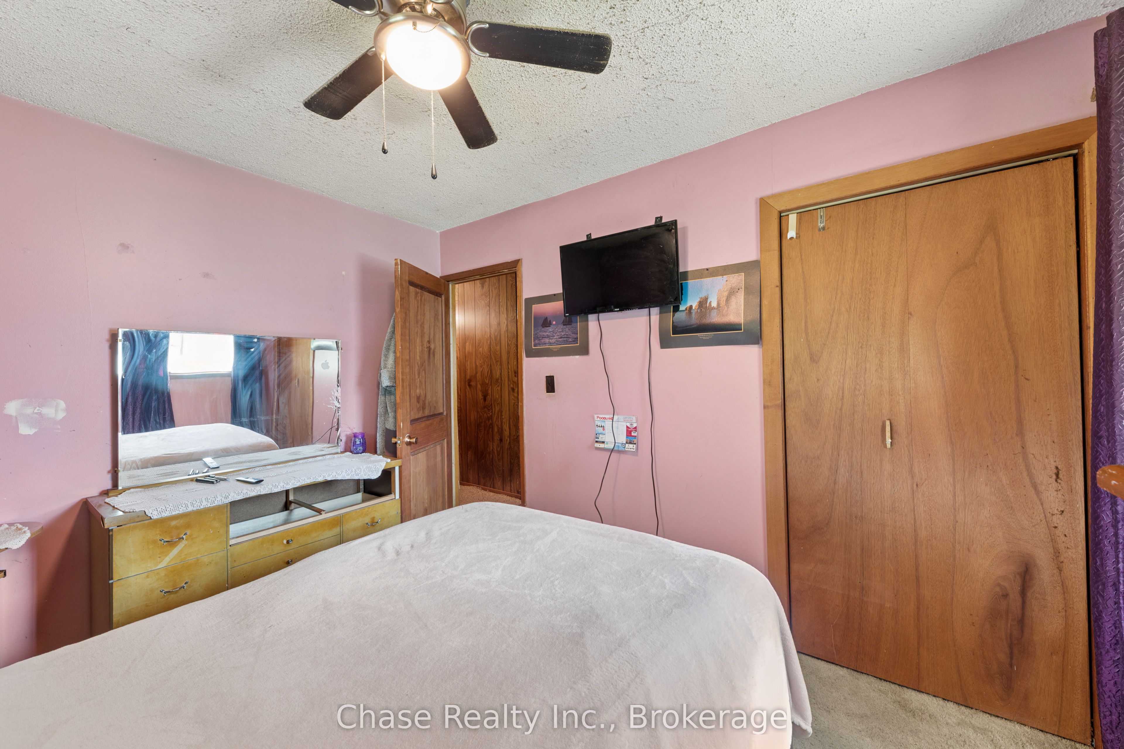 655 Tiny Beaches Road N Property Photo 22