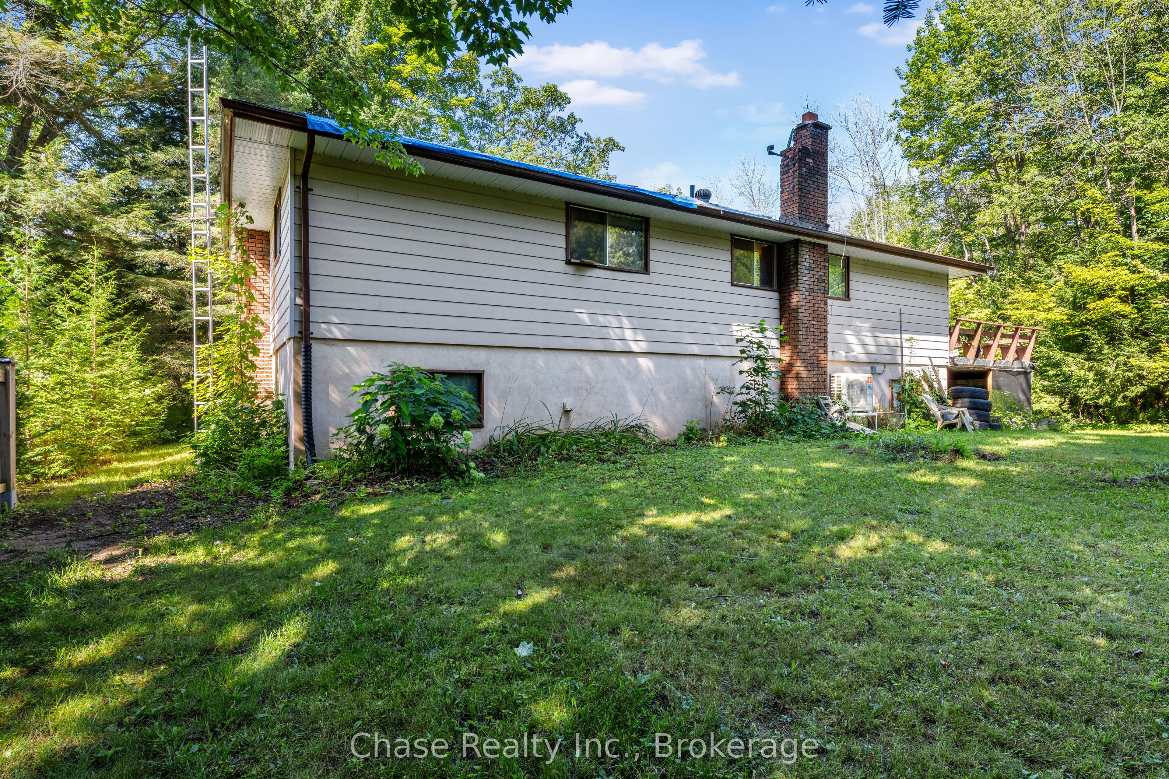 655 Tiny Beaches Road N Property Photo 27