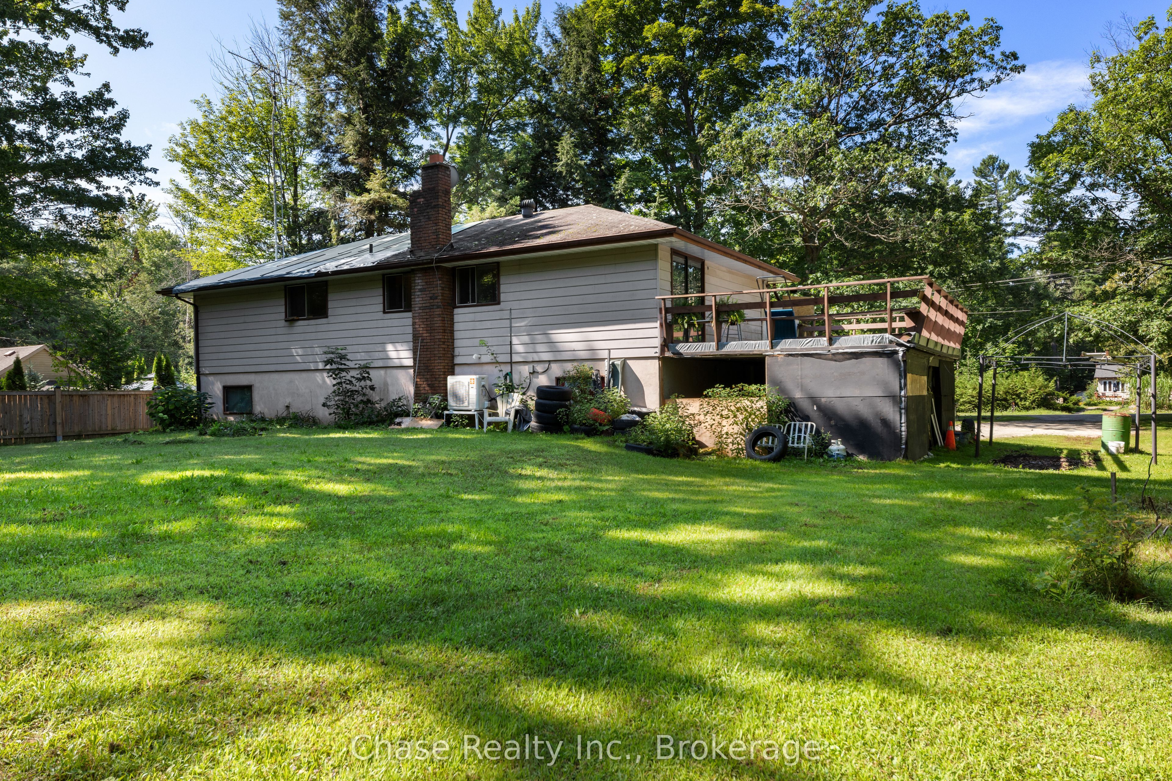 655 Tiny Beaches Road N Property Photo 28