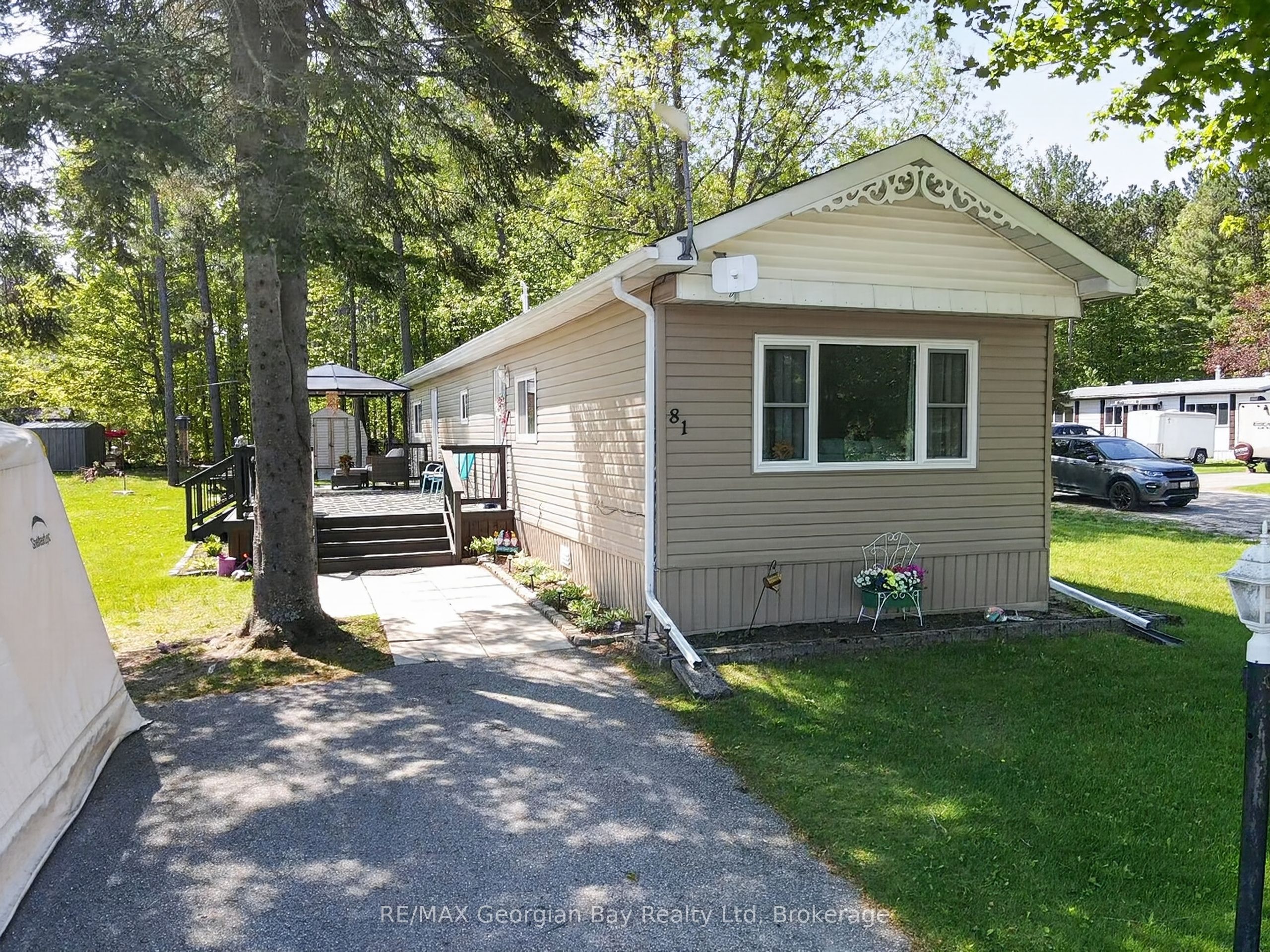 5263 Elliott Side Road 81 Property Photo 27