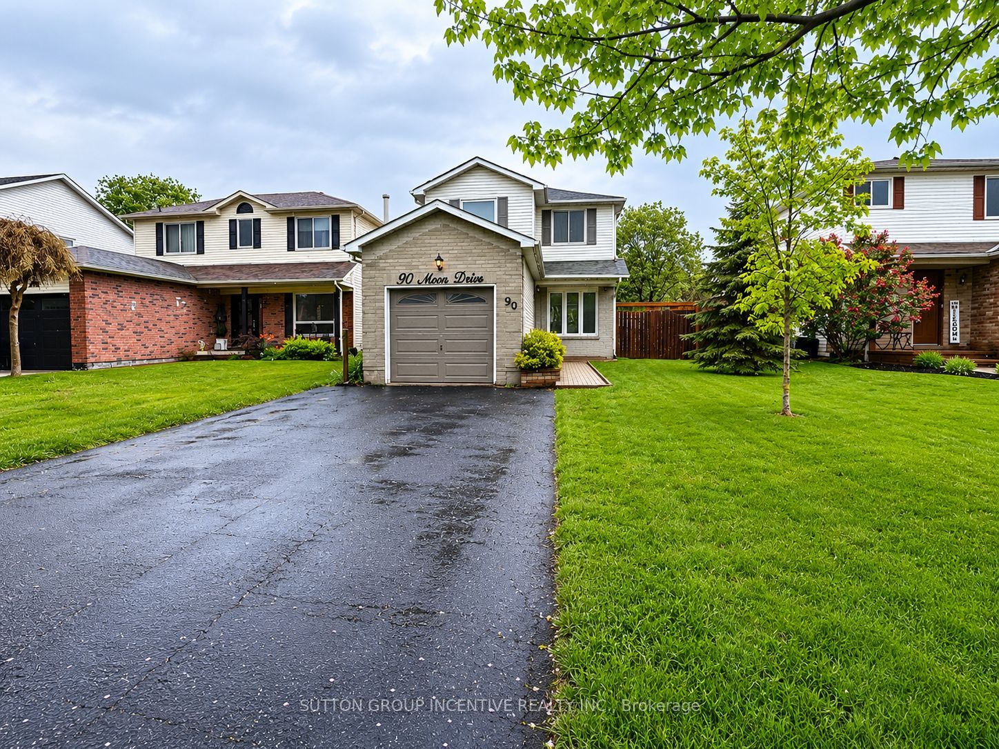 90 Moon Drive Property Photo 1