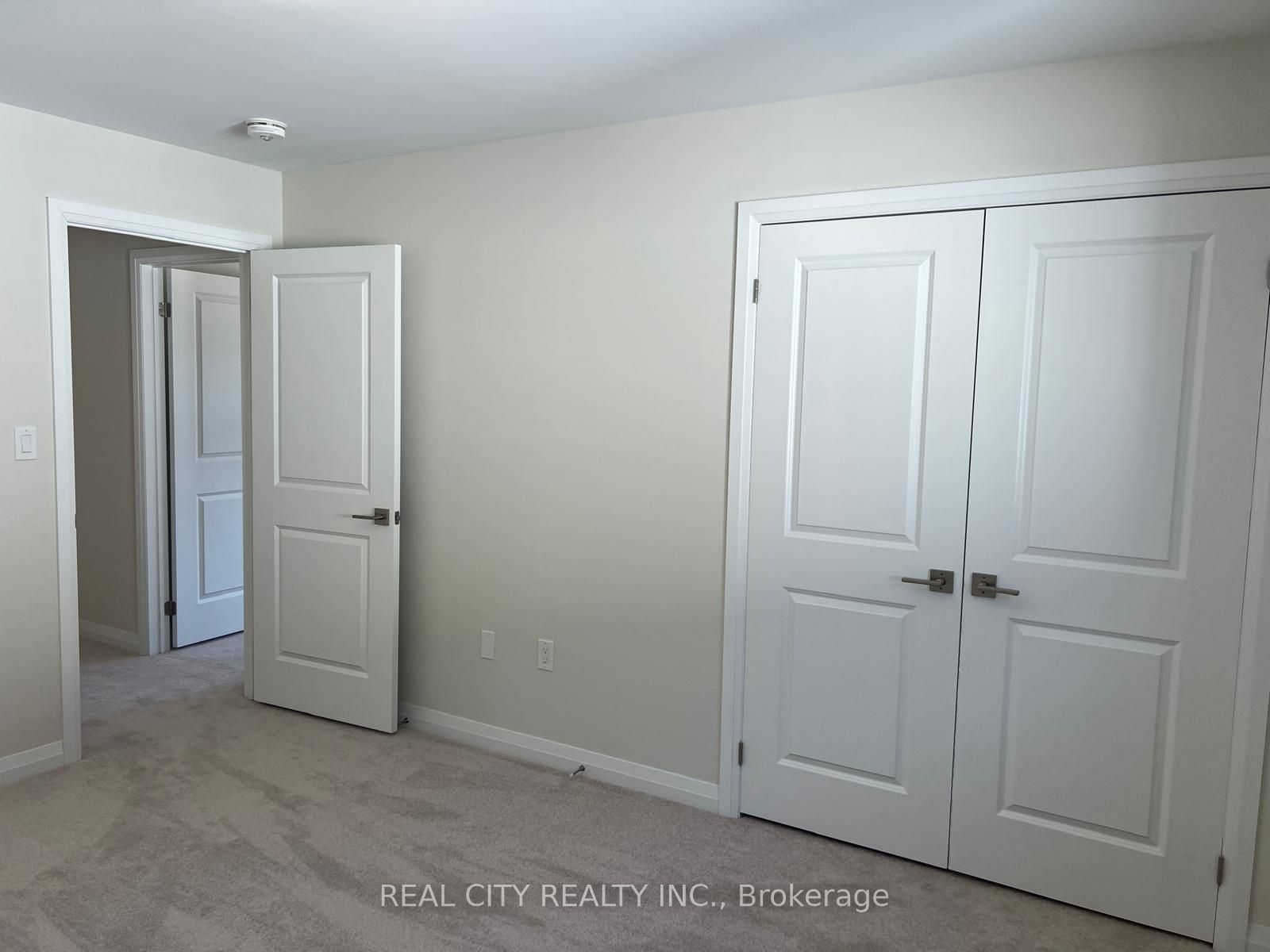 3047 Sandy Acres Avenue Property Photo 23