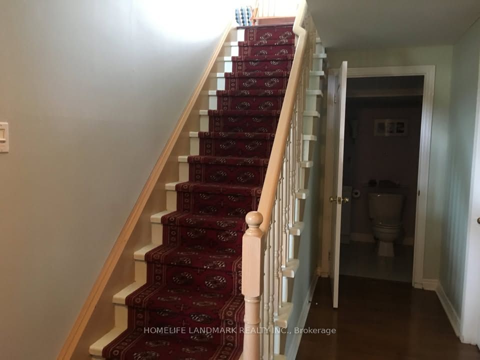 10 Marjoy Avenue Main Property Photo 9