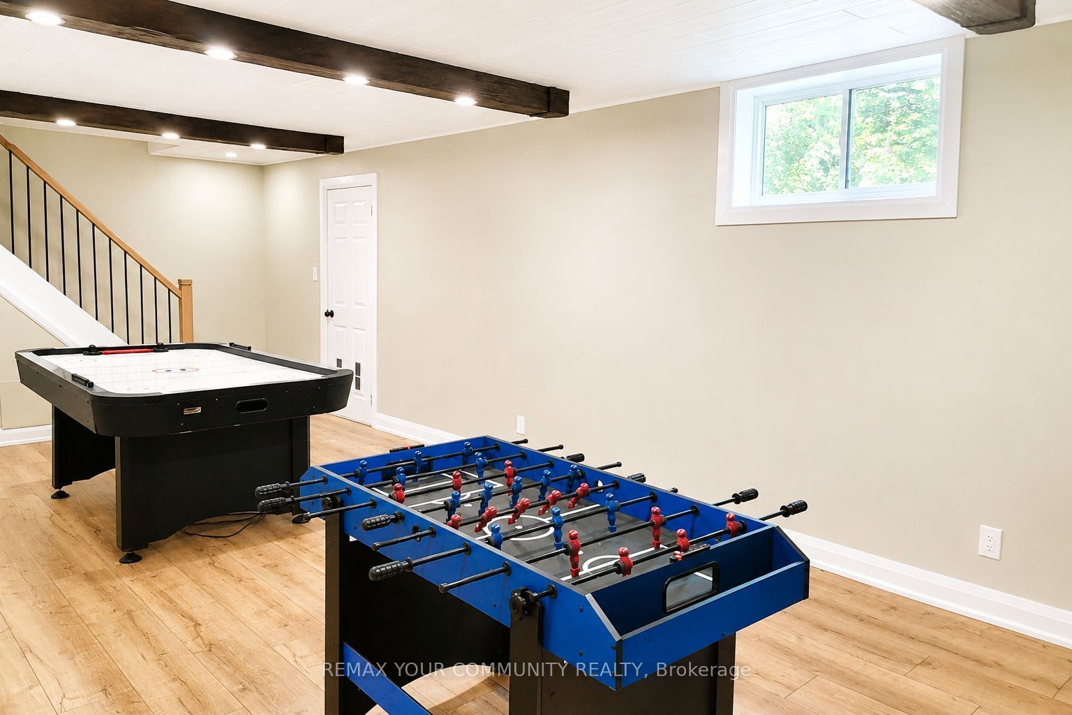 1138 Siesta Drive Property Photo 22