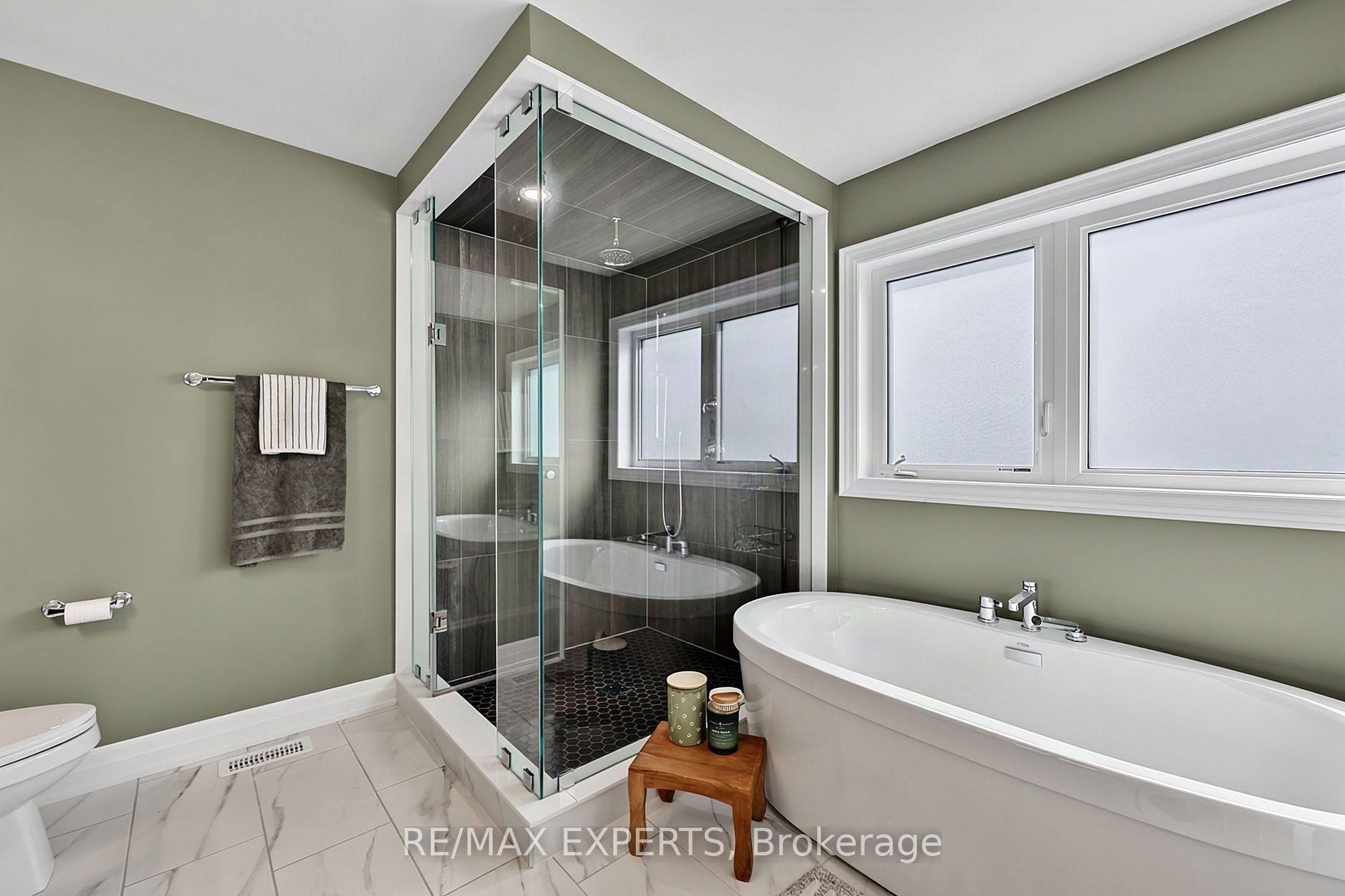 222 Mapleside Drive Property Photo 28