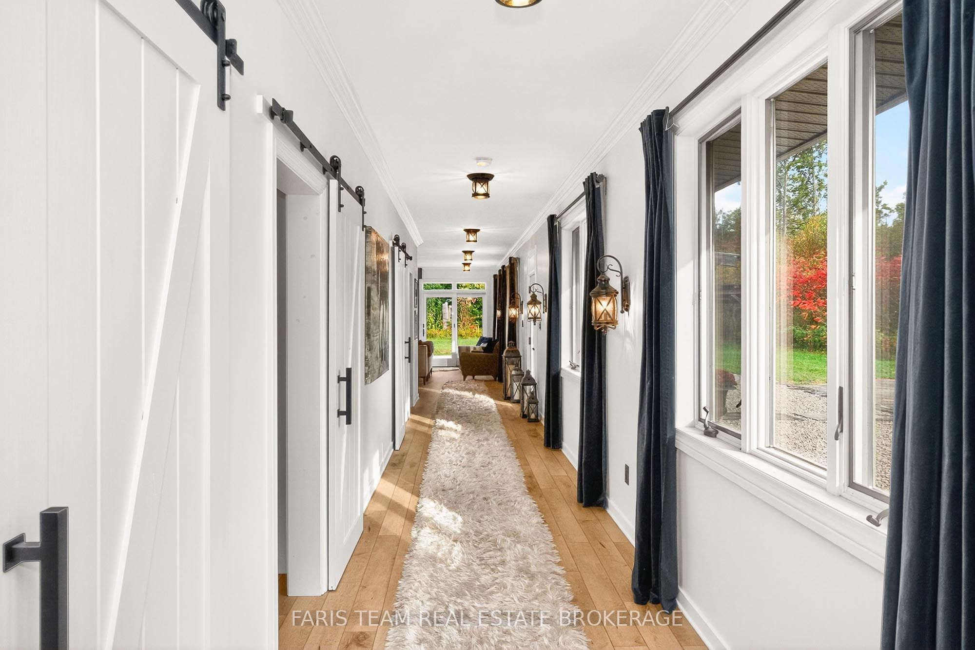 1076 Beaver Lane Property Photo 15