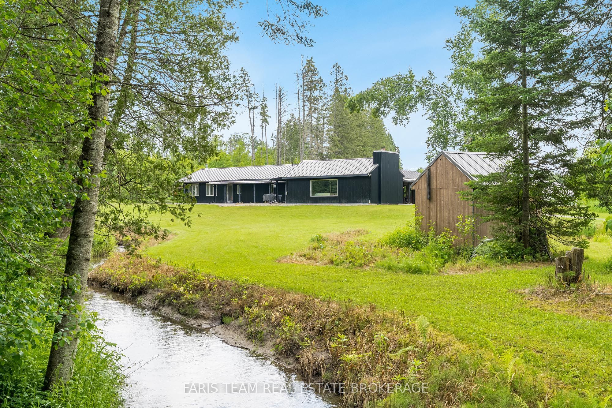 1076 Beaver Lane Property Photo 34
