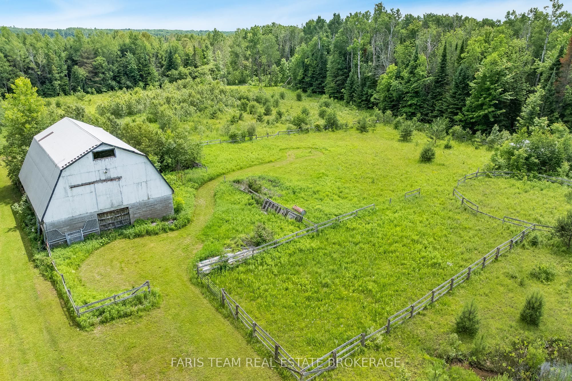 1076 Beaver Lane Property Photo 39