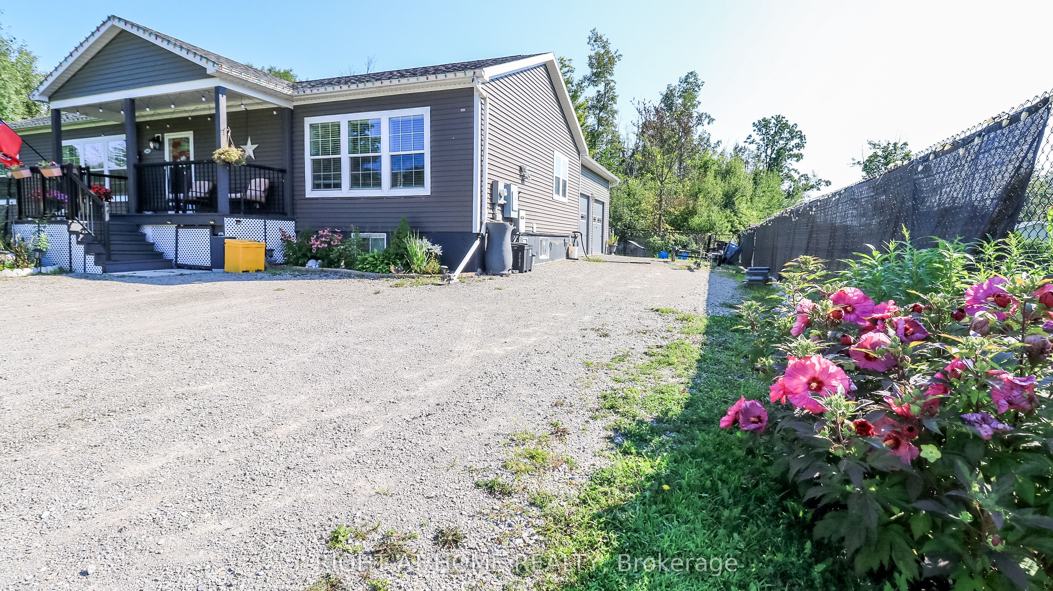 13009 County Road 16 Drive Property Photo 4