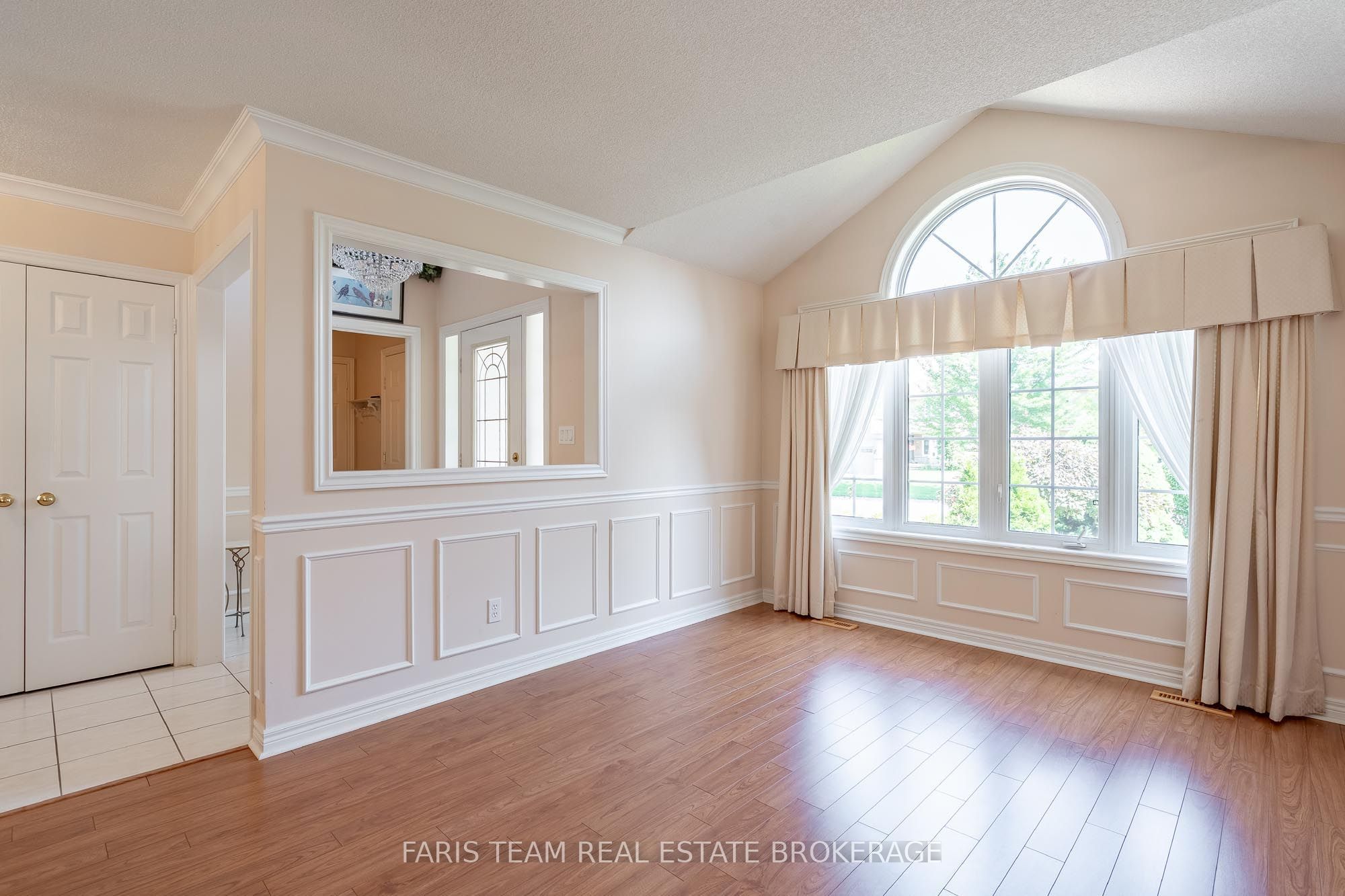 157 Emms Drive Property Photo 13