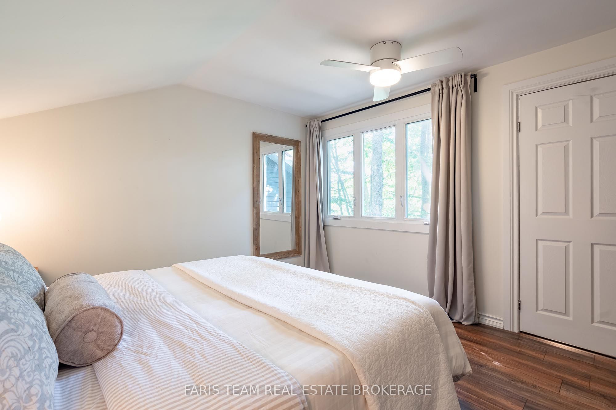 49 Huronwoods Drive Property Photo 24