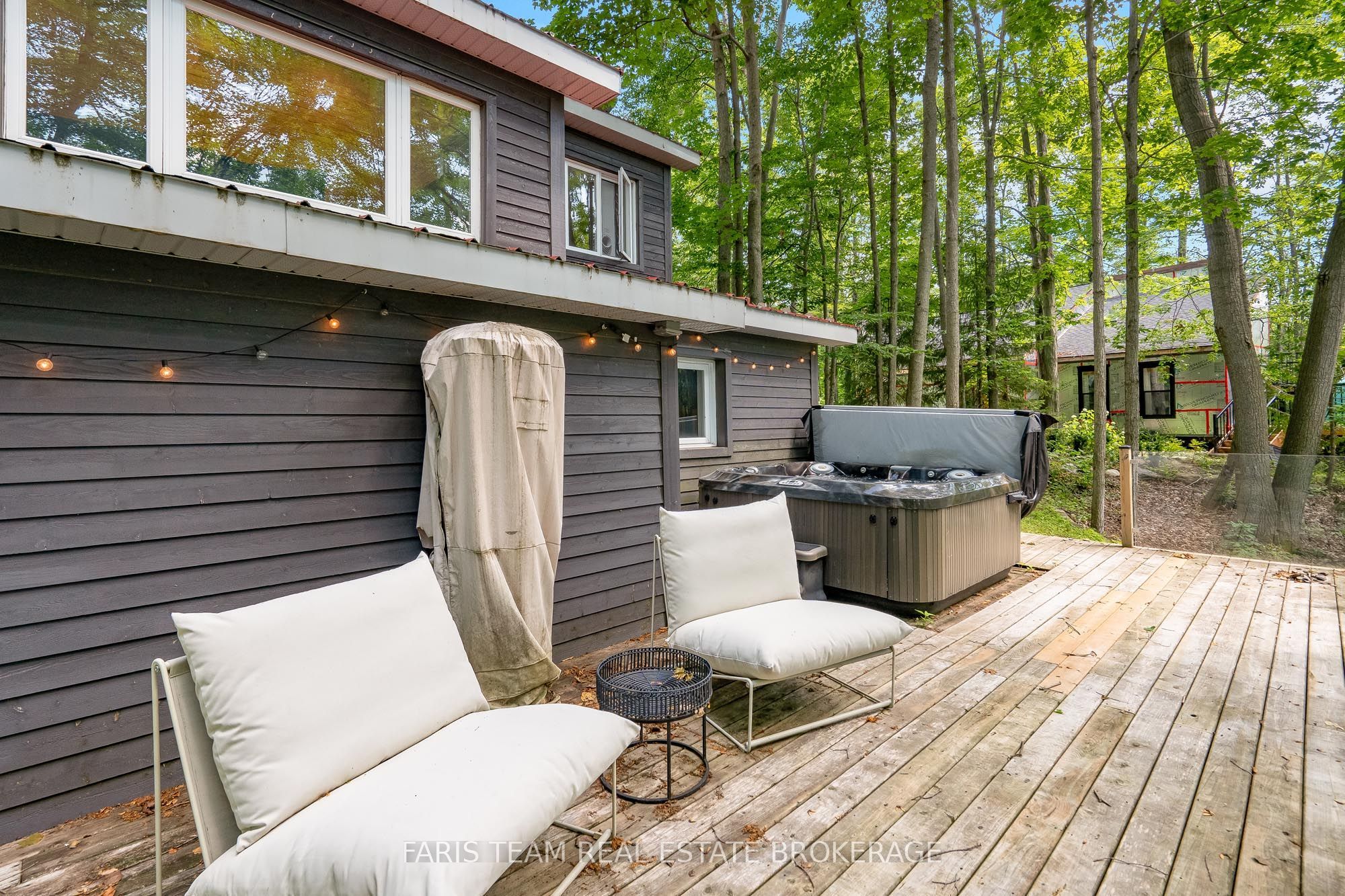 49 Huronwoods Drive Property Photo 36