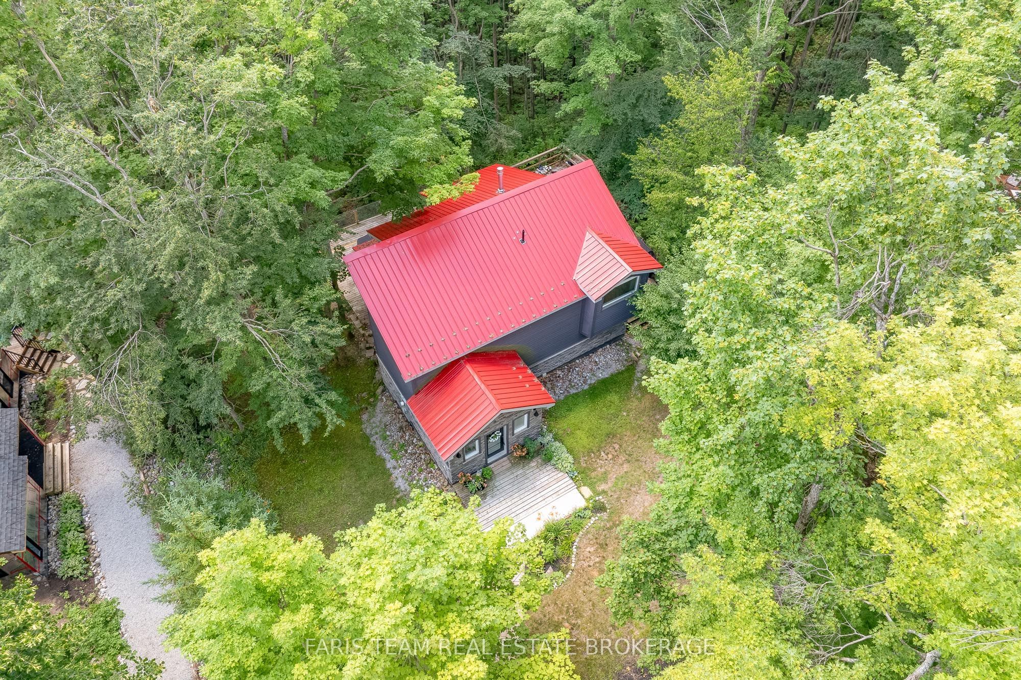 49 Huronwoods Drive Property Photo 39