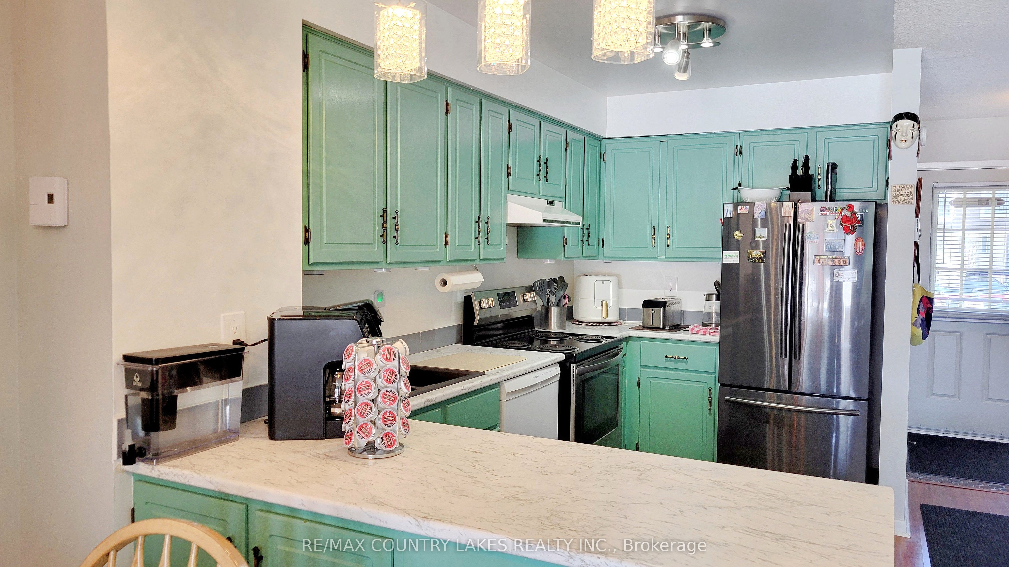 4 Paradise Boulevard 3 Property Photo 12