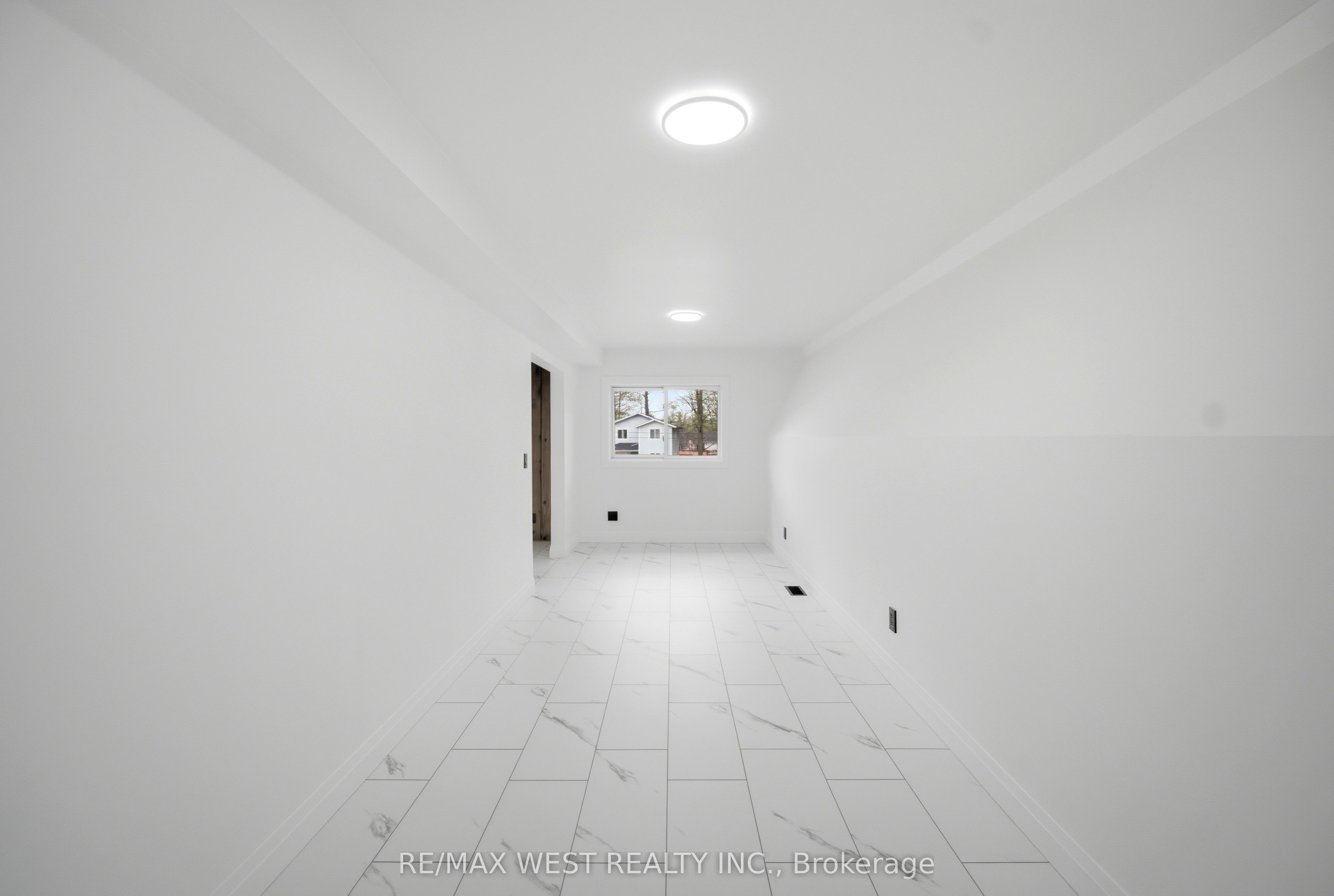 61 Antigua Drive Property Photo 24