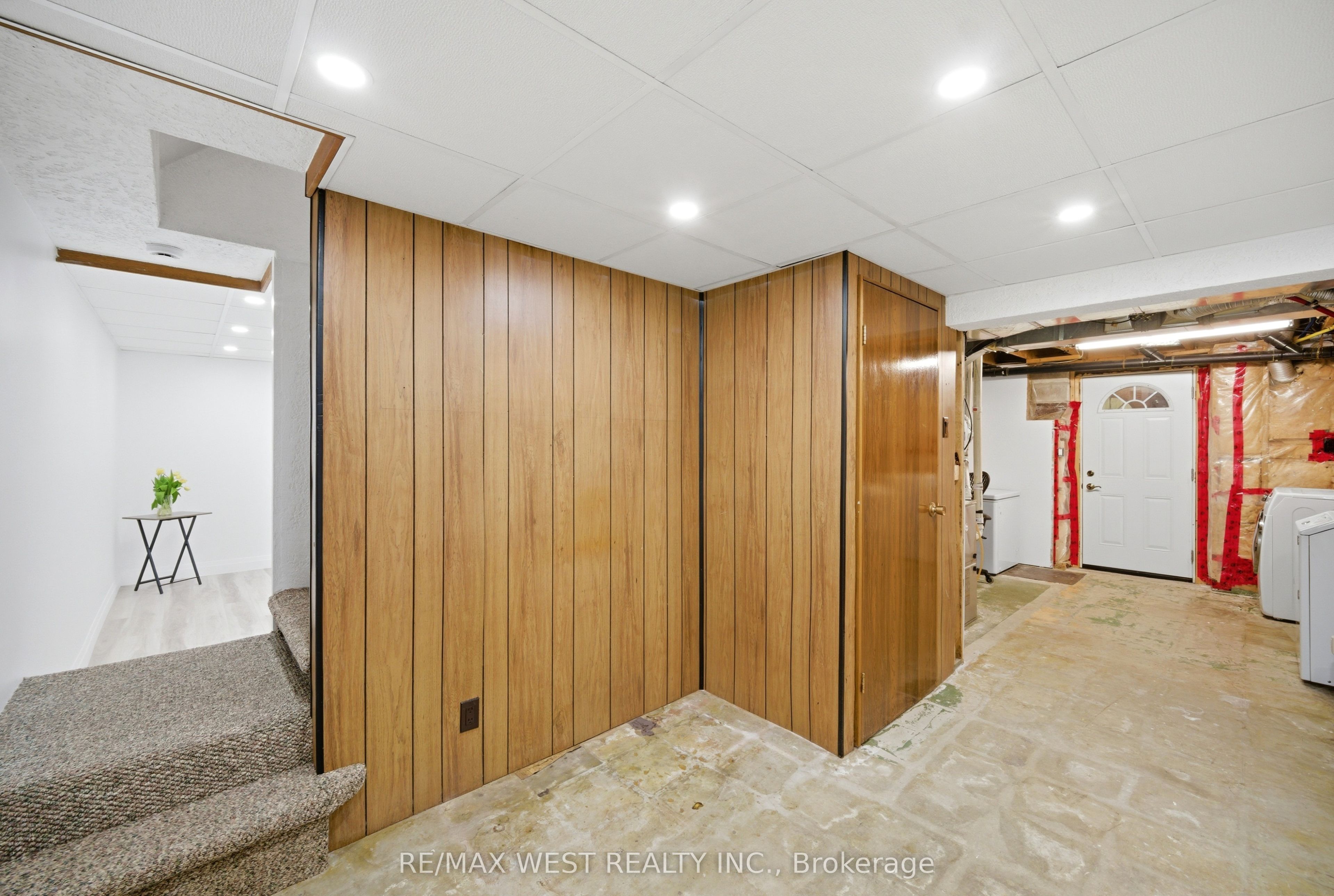 61 Antigua Drive Property Photo 38
