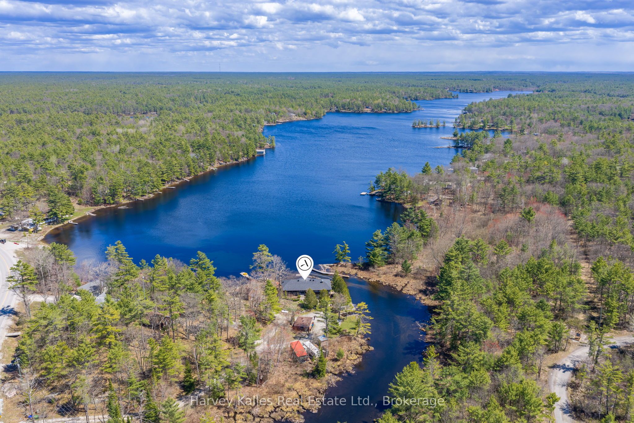 6884 & 6892 Upper Big Chute Road Property Photo 3