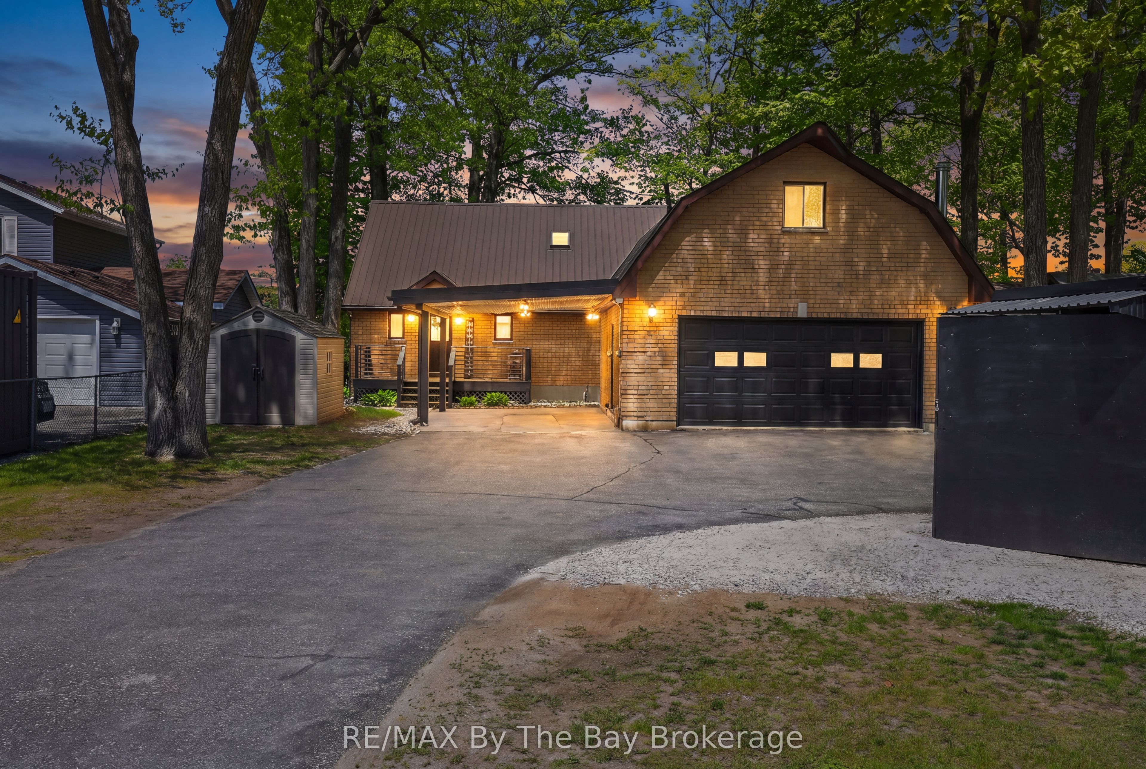 1416 River Road W Property Photo 5