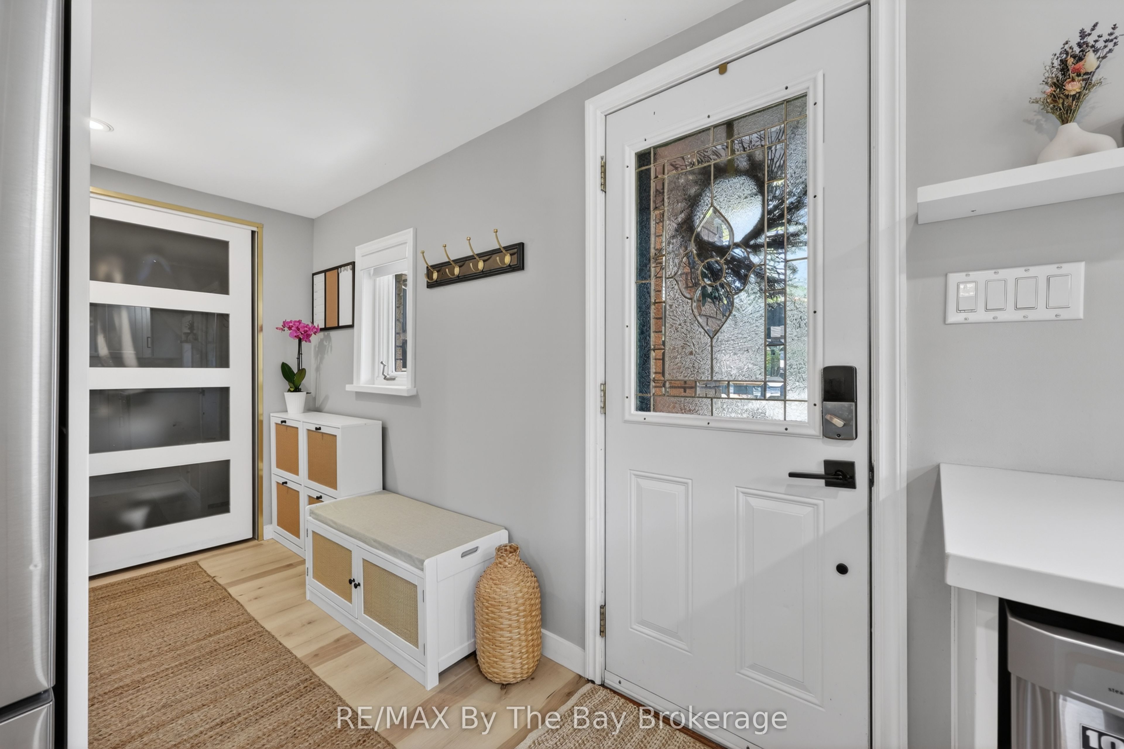 1416 River Road W Property Photo 6
