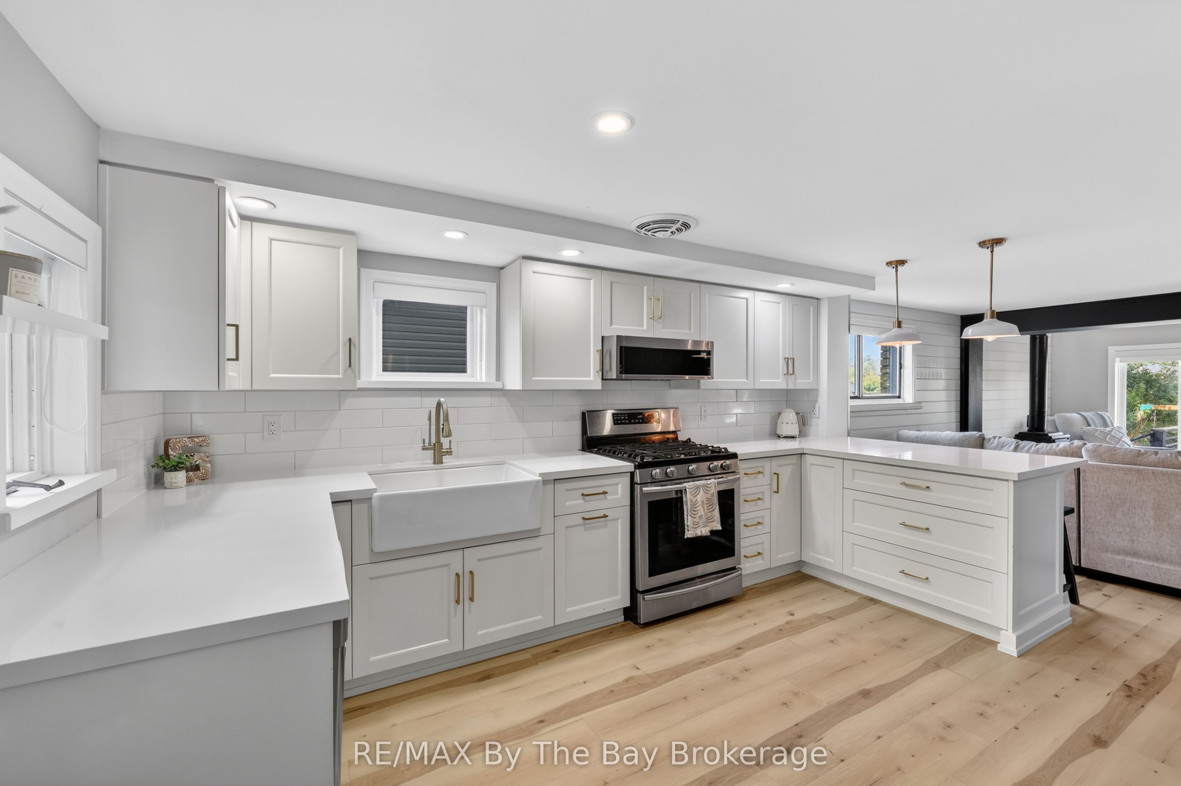 1416 River Road W Property Photo 7