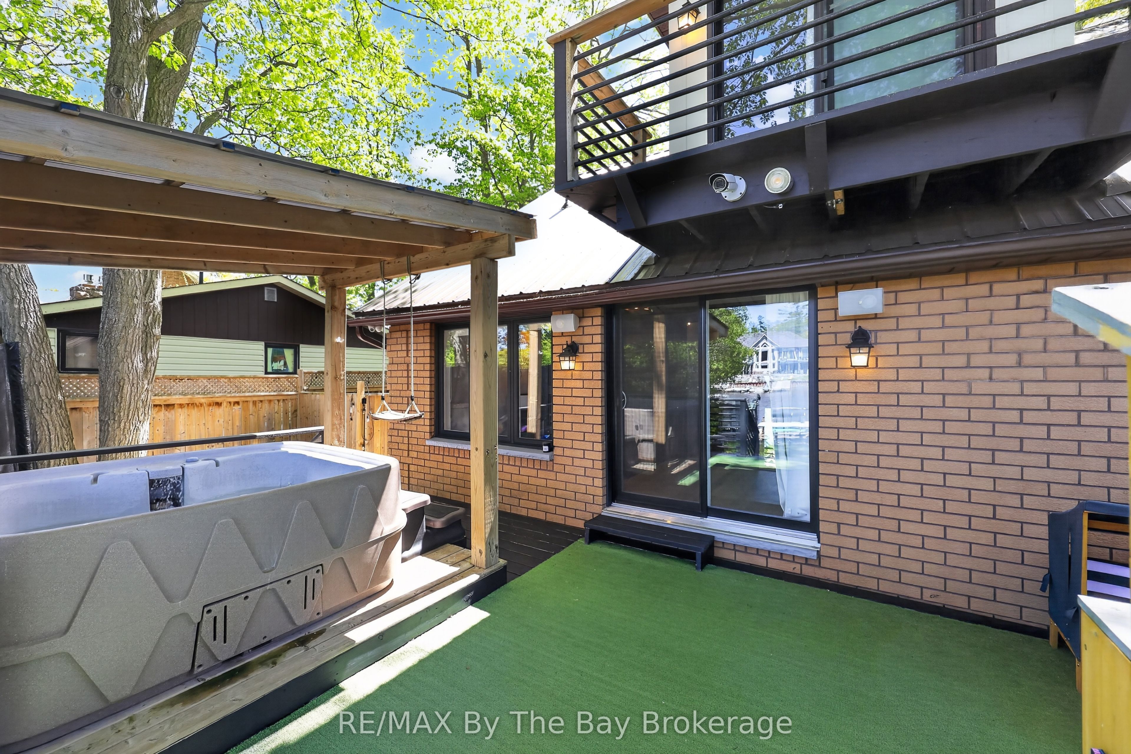 1416 River Road W Property Photo 31