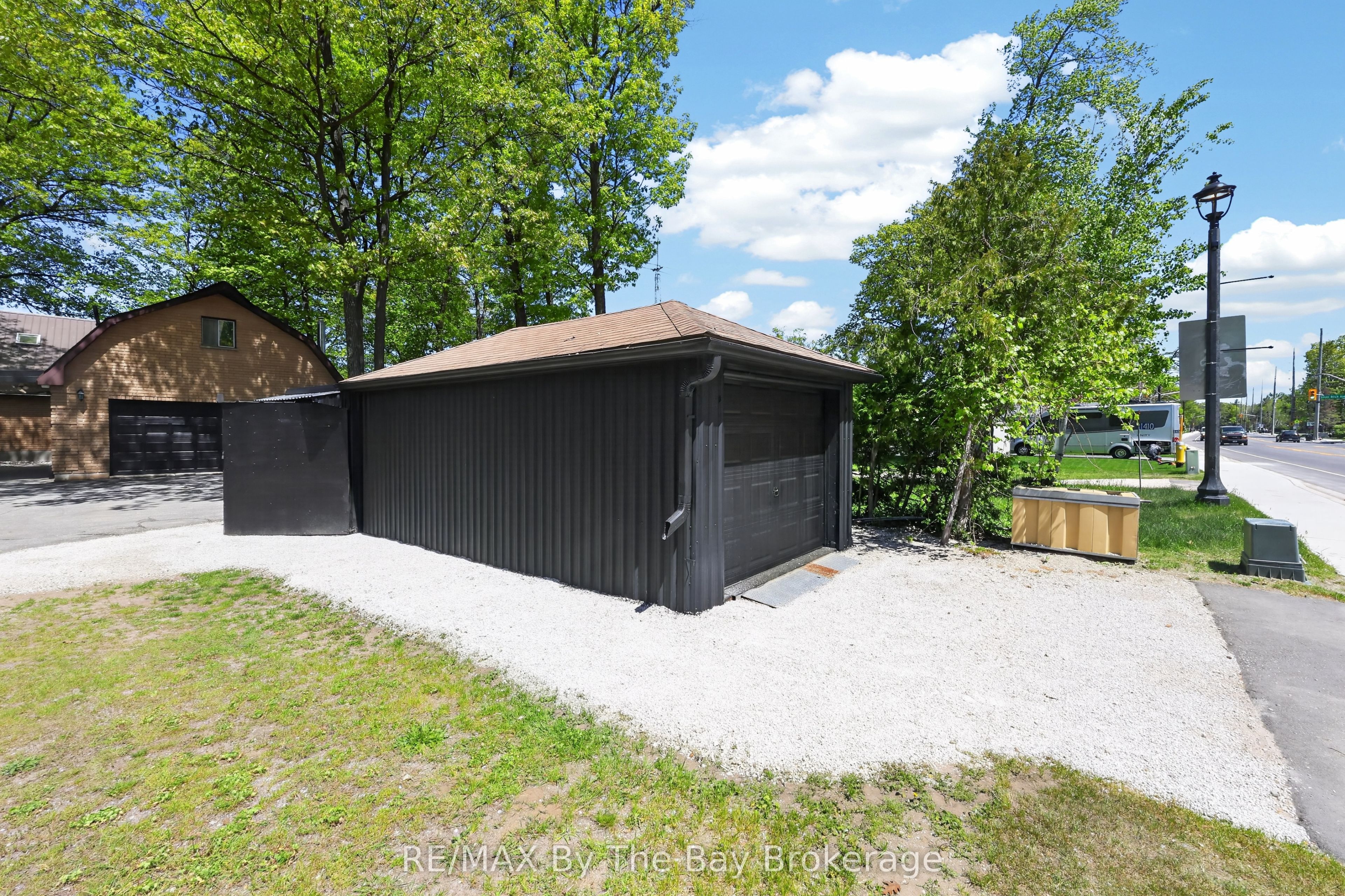 1416 River Road W Property Photo 50