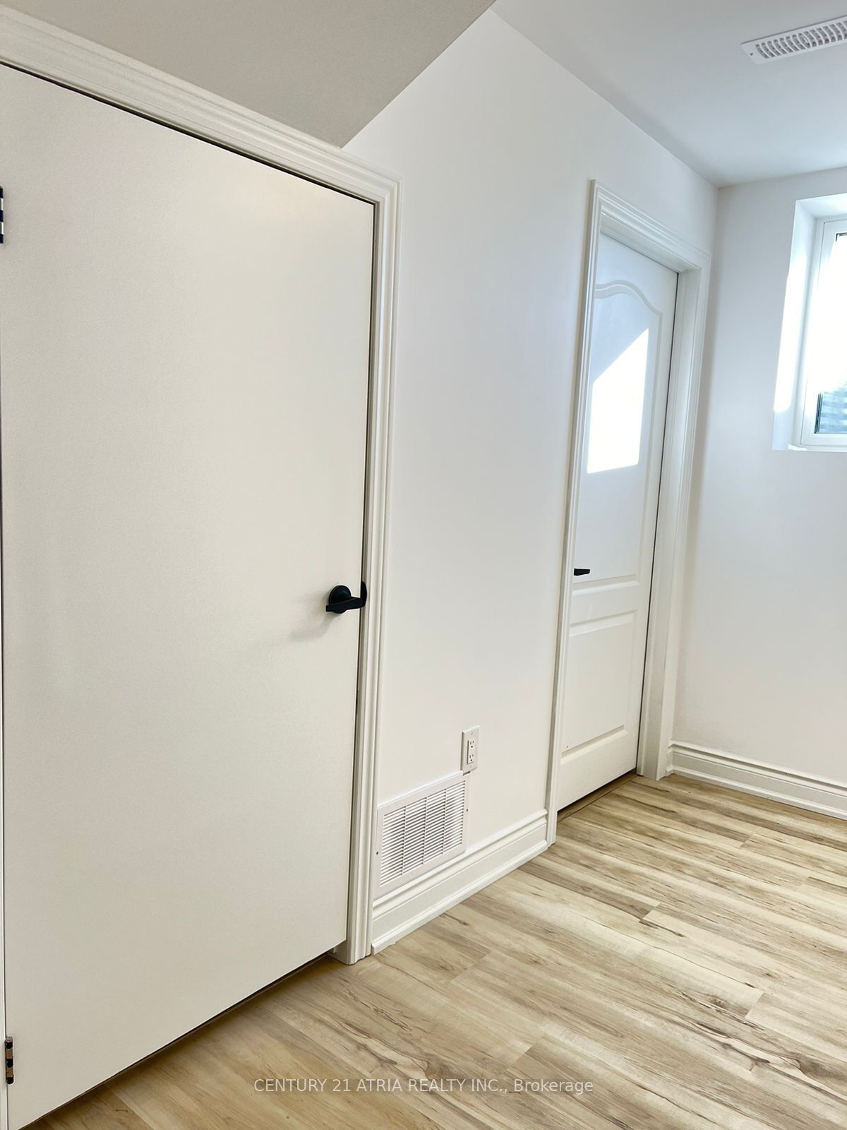 148 Dean Avenue Property Photo 8