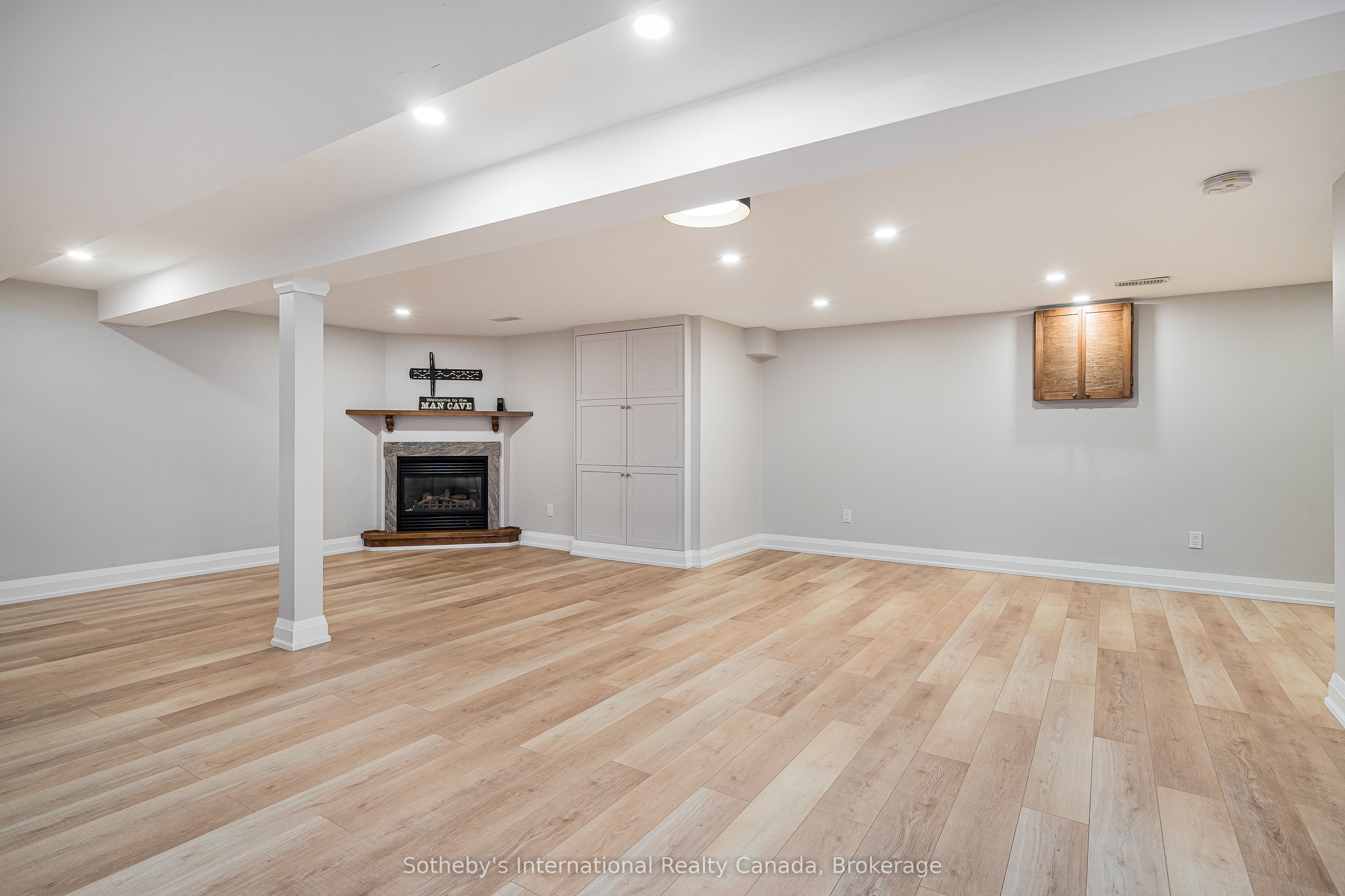154 Mary Street Property Photo 32