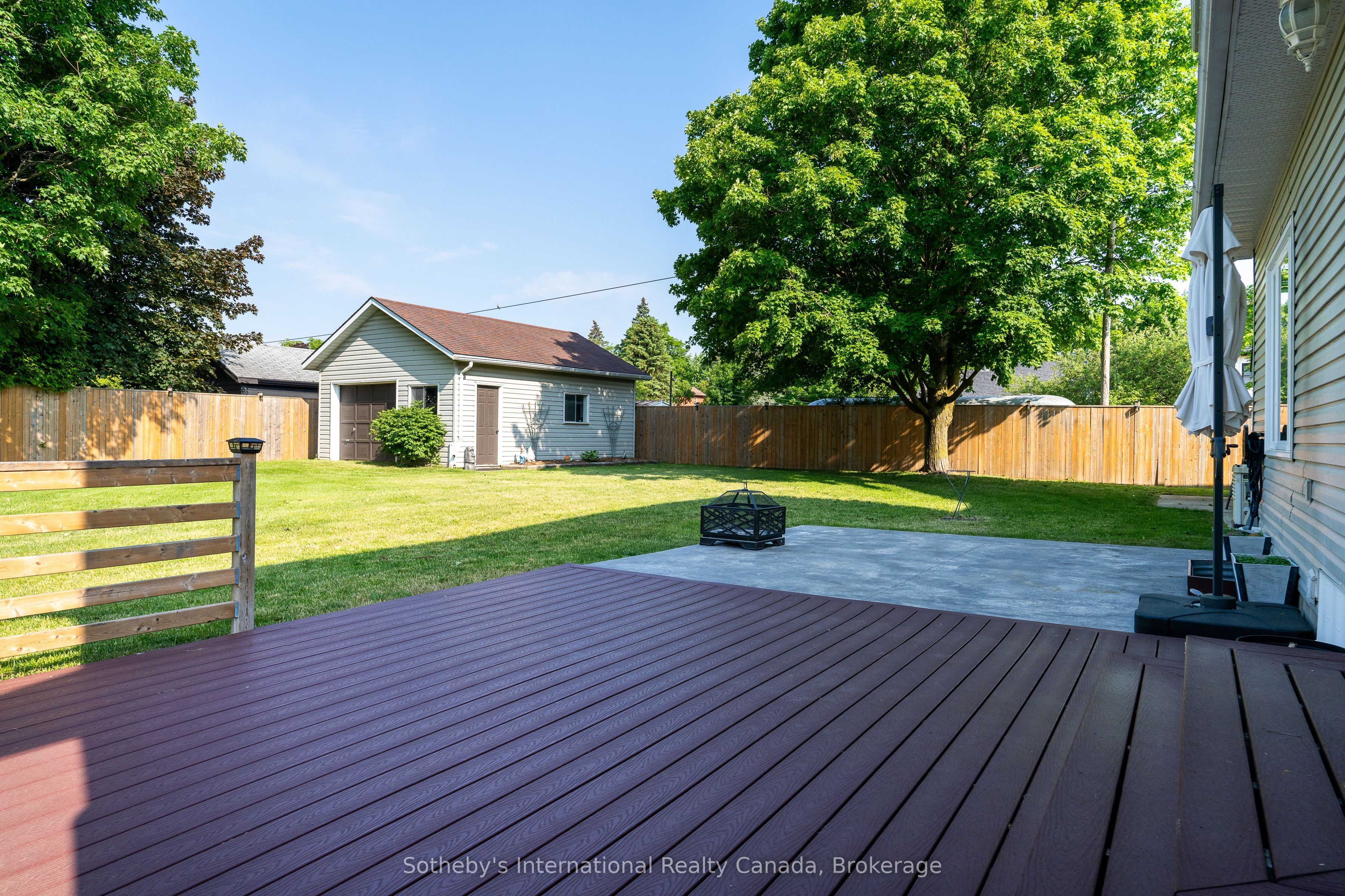 154 Mary Street Property Photo 36