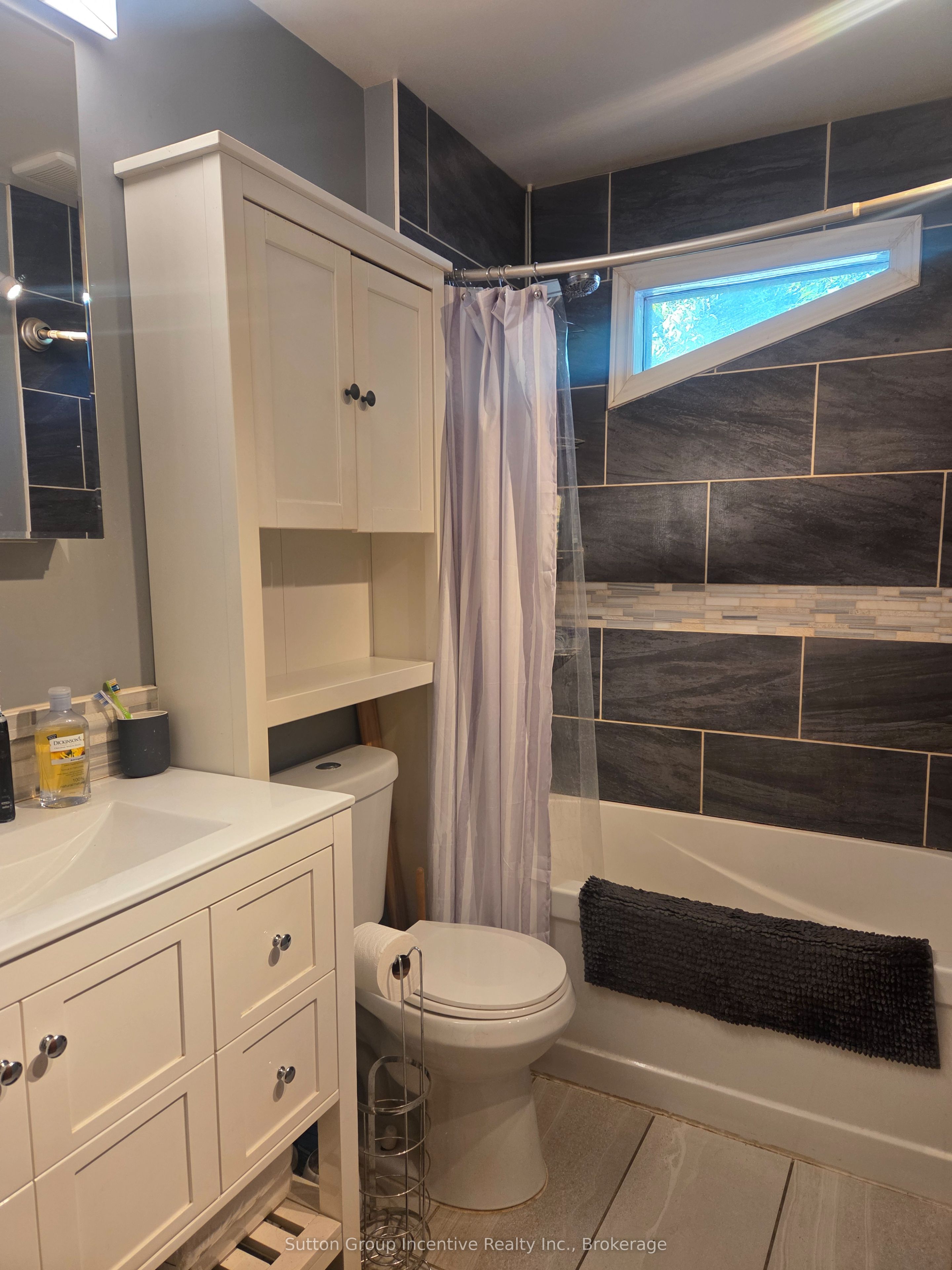 3985 Joyland Drive Property Photo 35