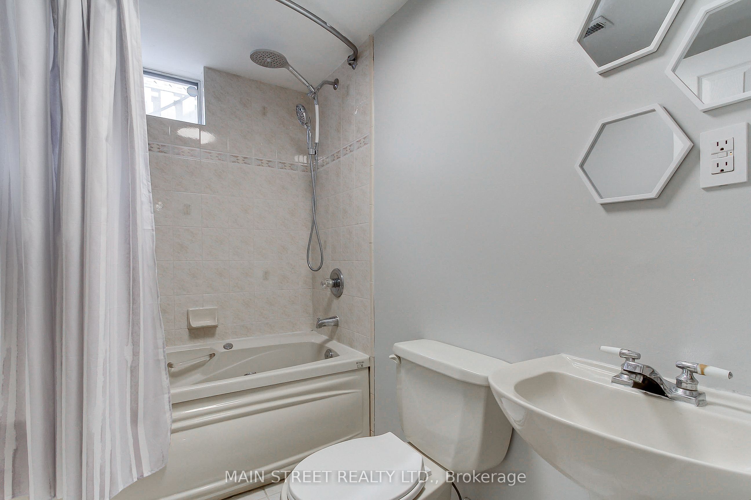 109 Bishop Drive Property Photo 39